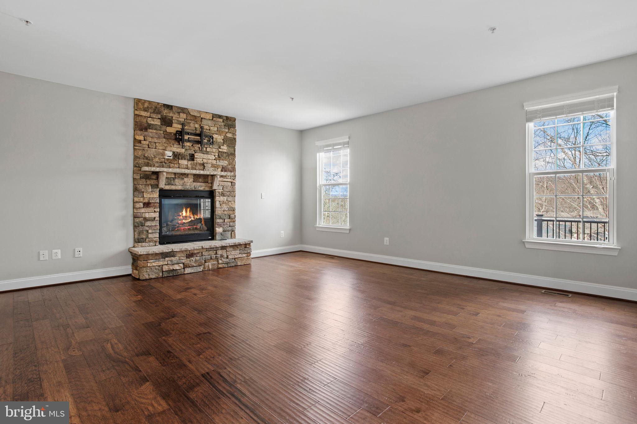 6613 ACCIPITER DRIVE