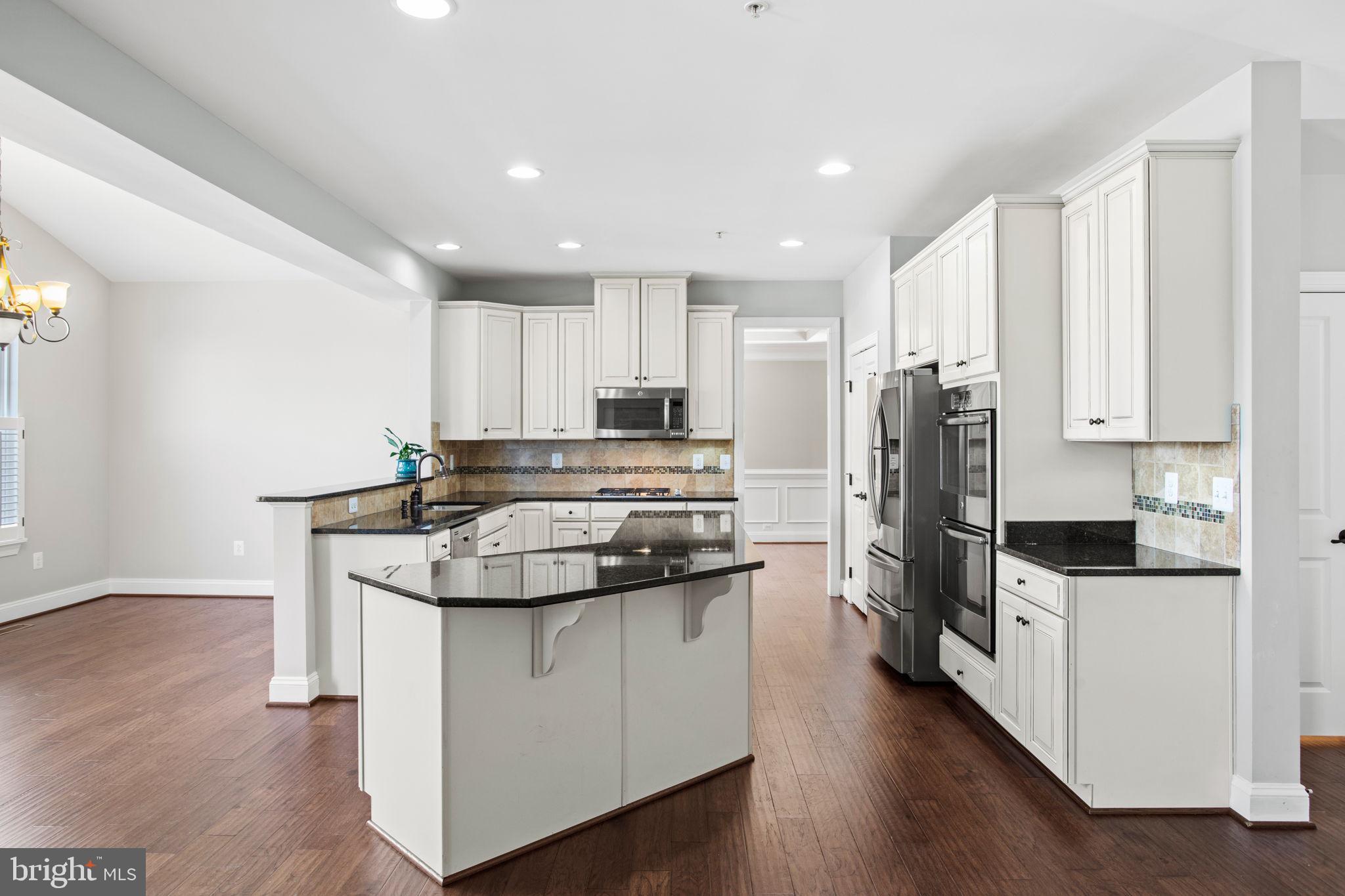 6613 ACCIPITER DRIVE