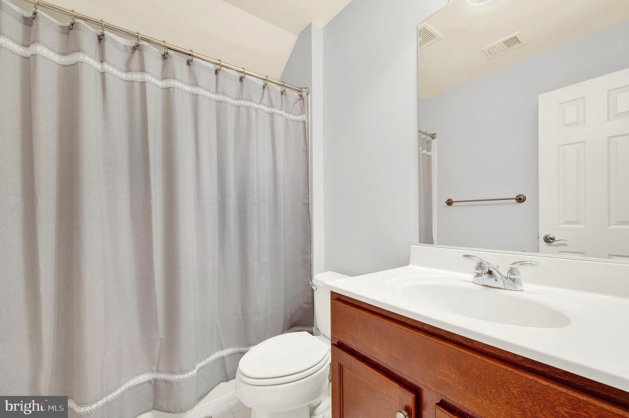 6720 BOX TURTLE COURT