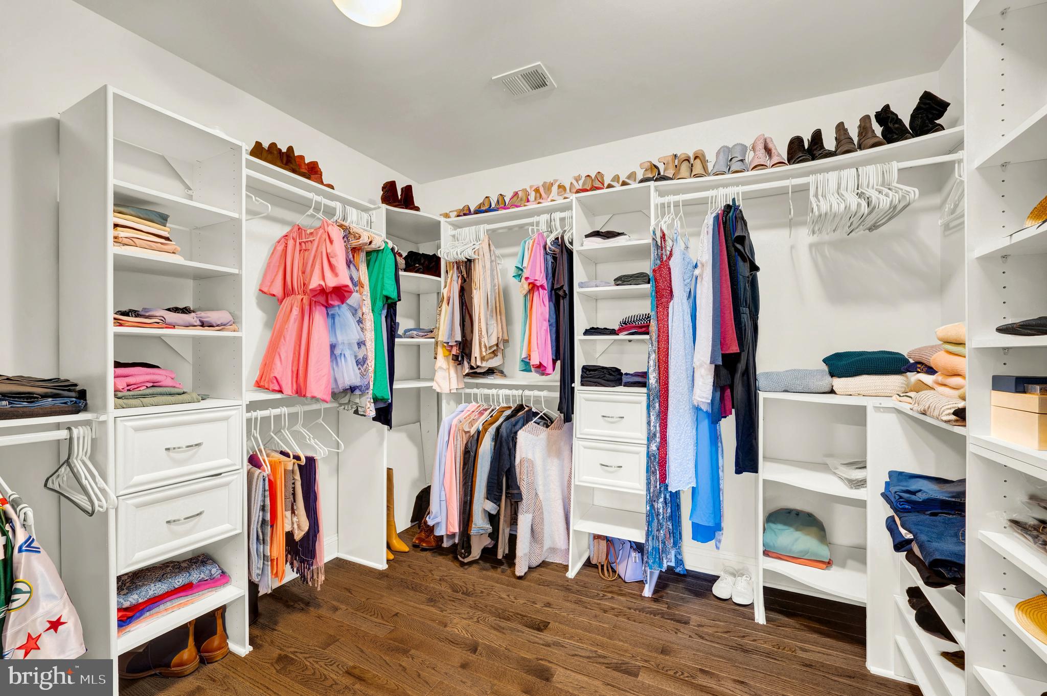 6720 BOX TURTLE COURT