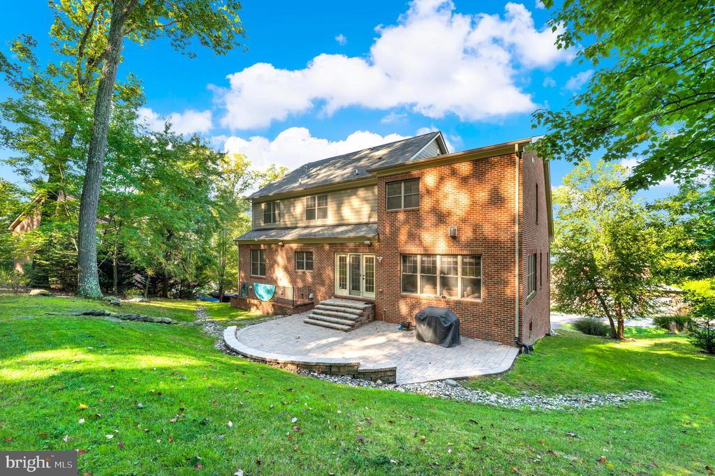 6720 BOX TURTLE COURT