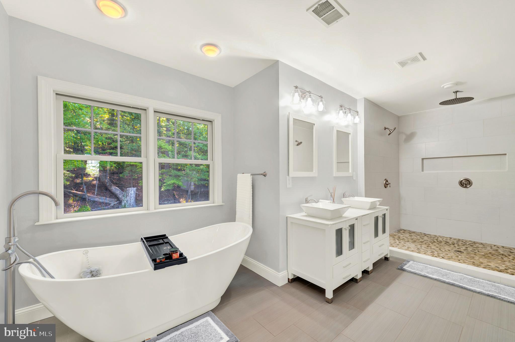 6720 BOX TURTLE COURT