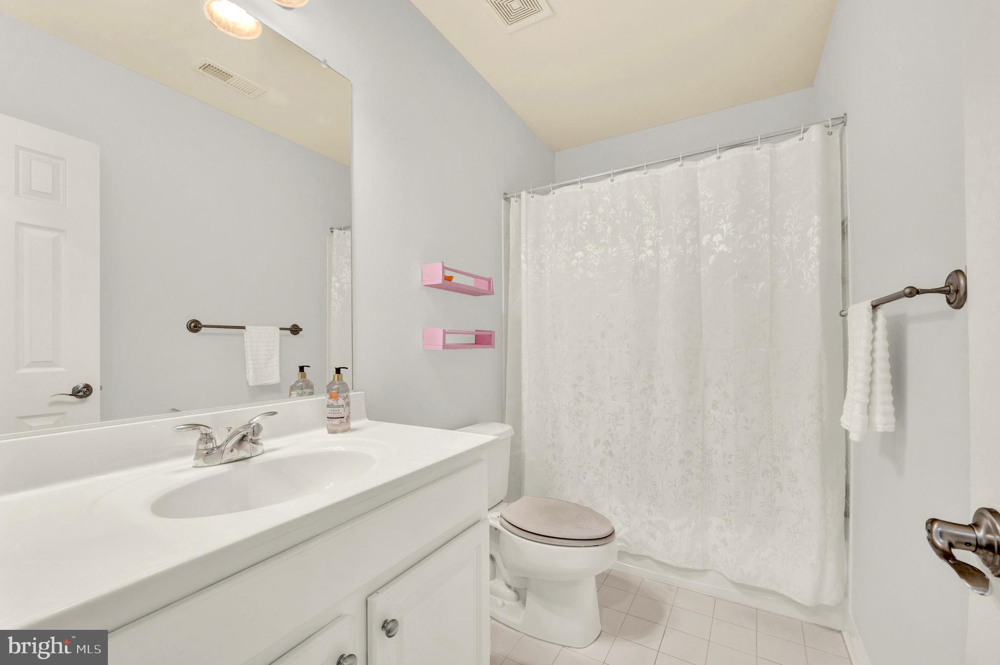 6720 BOX TURTLE COURT