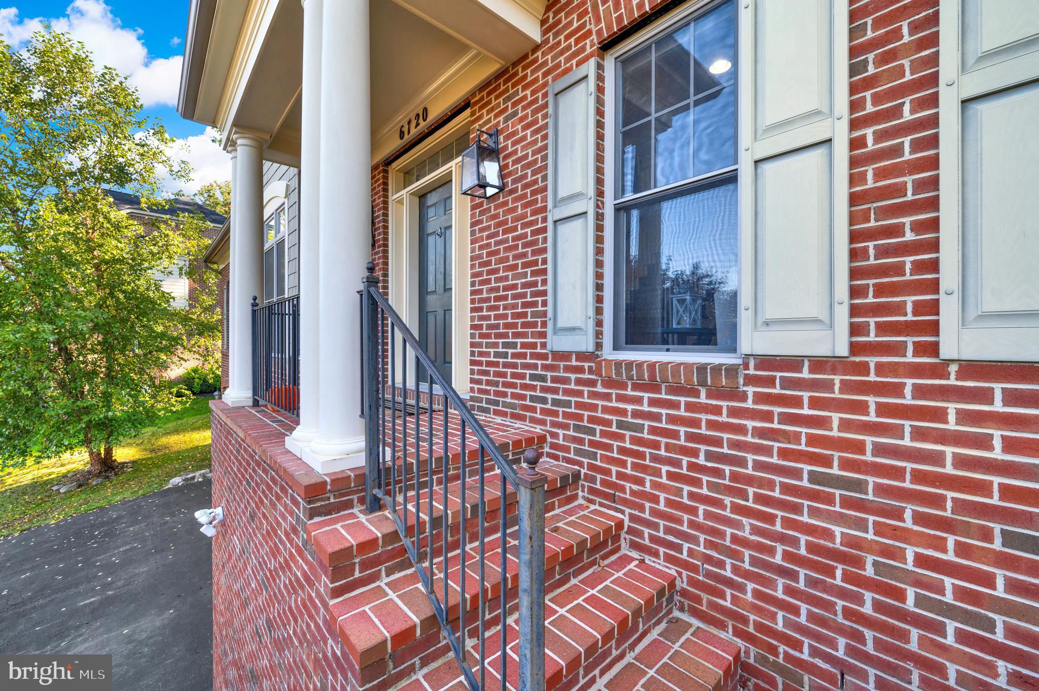 6720 BOX TURTLE COURT