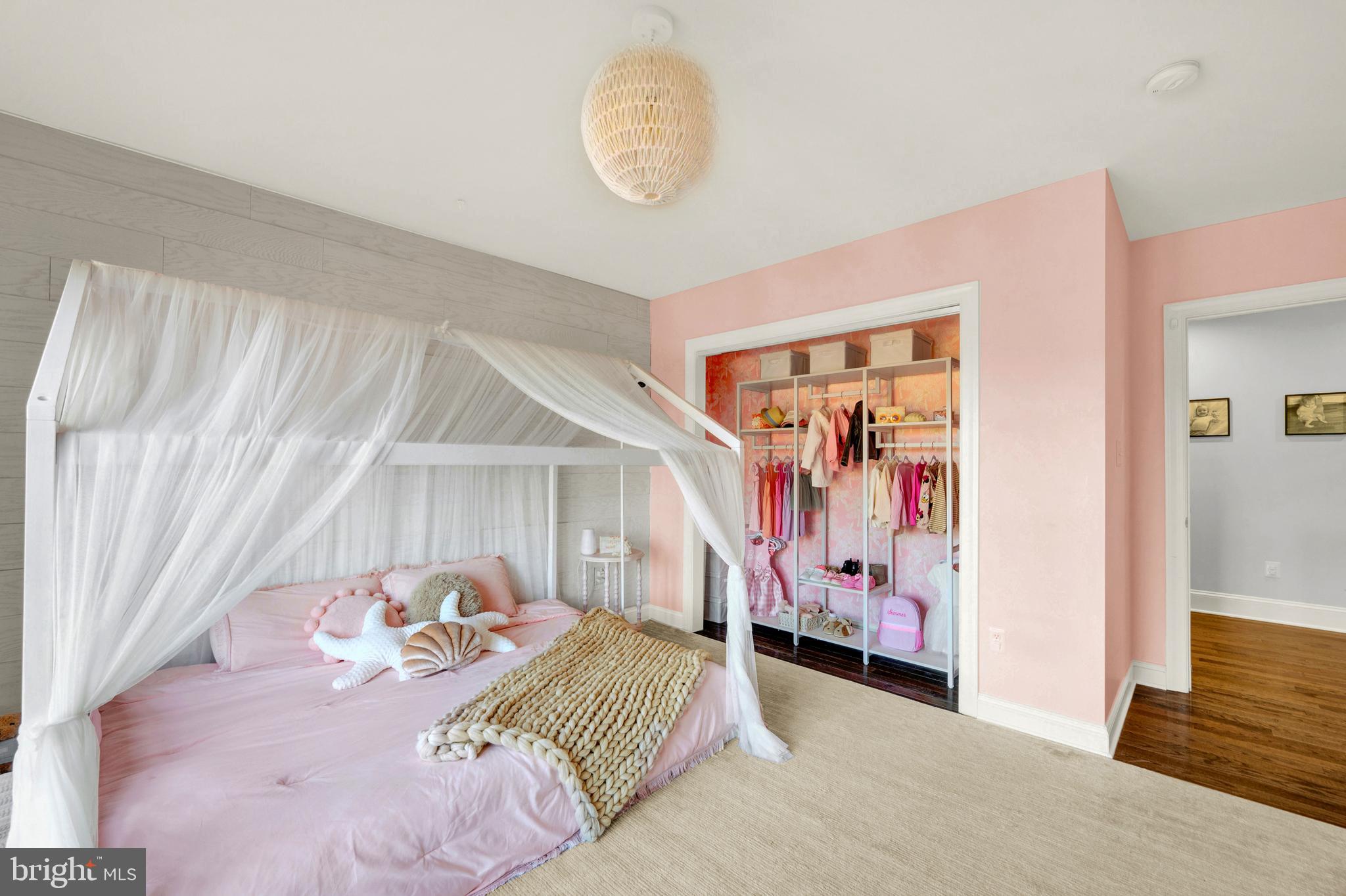 6720 BOX TURTLE COURT