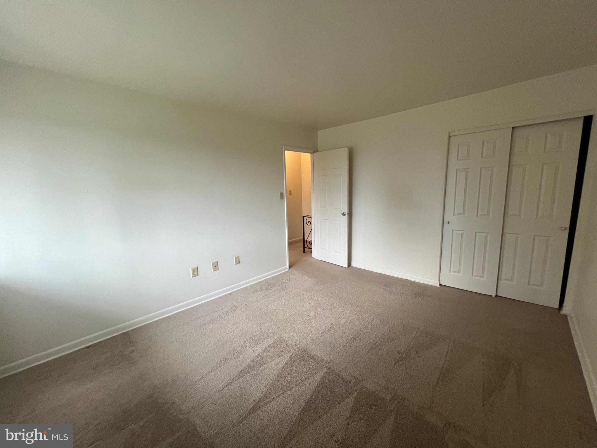 1106 TANEY AVENUE 1106