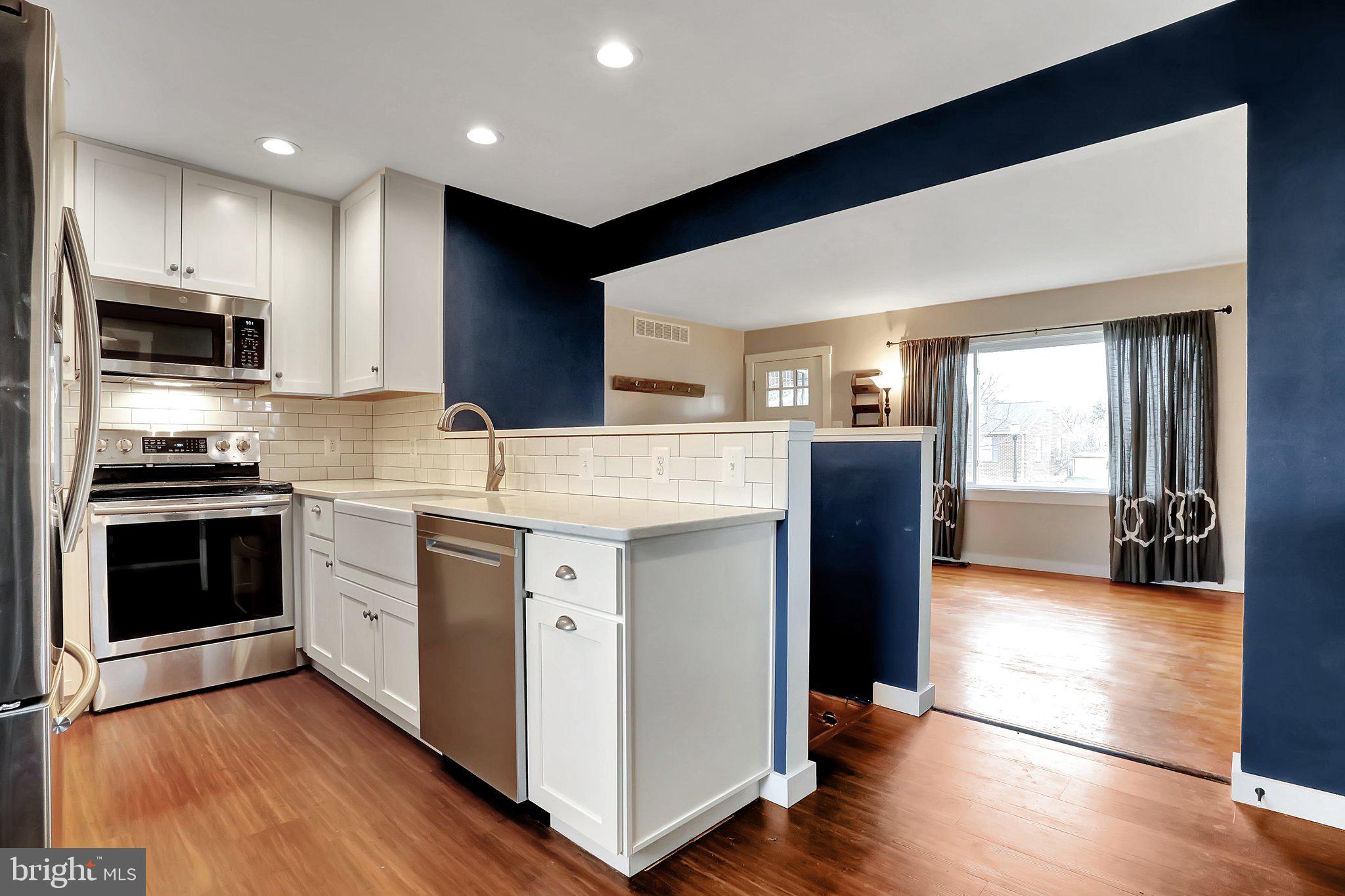 914 CHEROKEE TRAIL