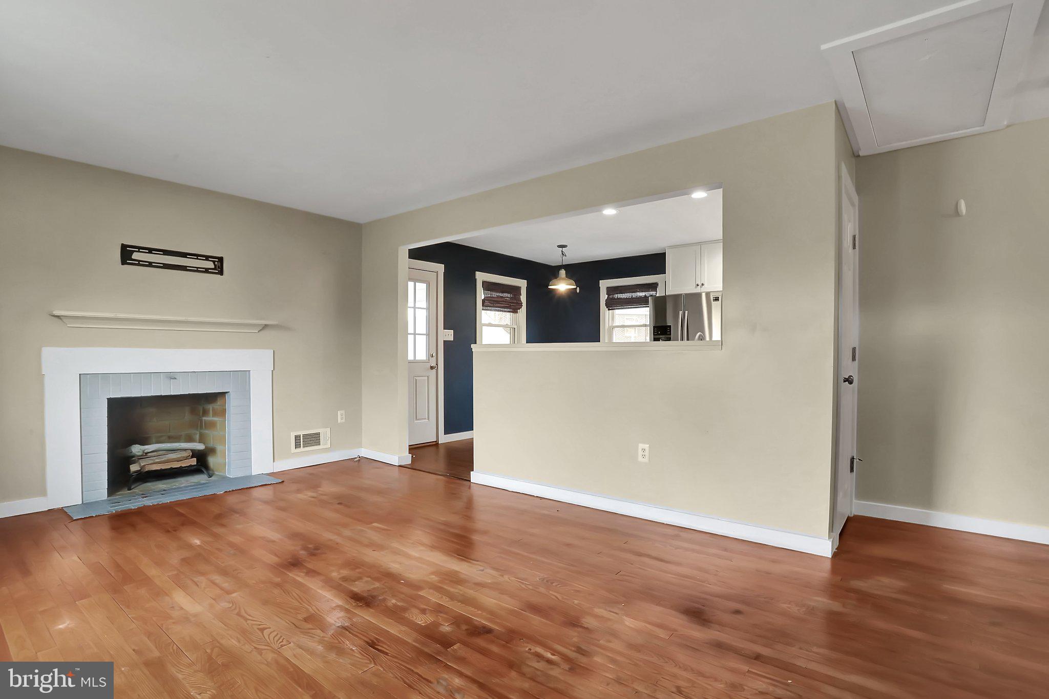 914 CHEROKEE TRAIL