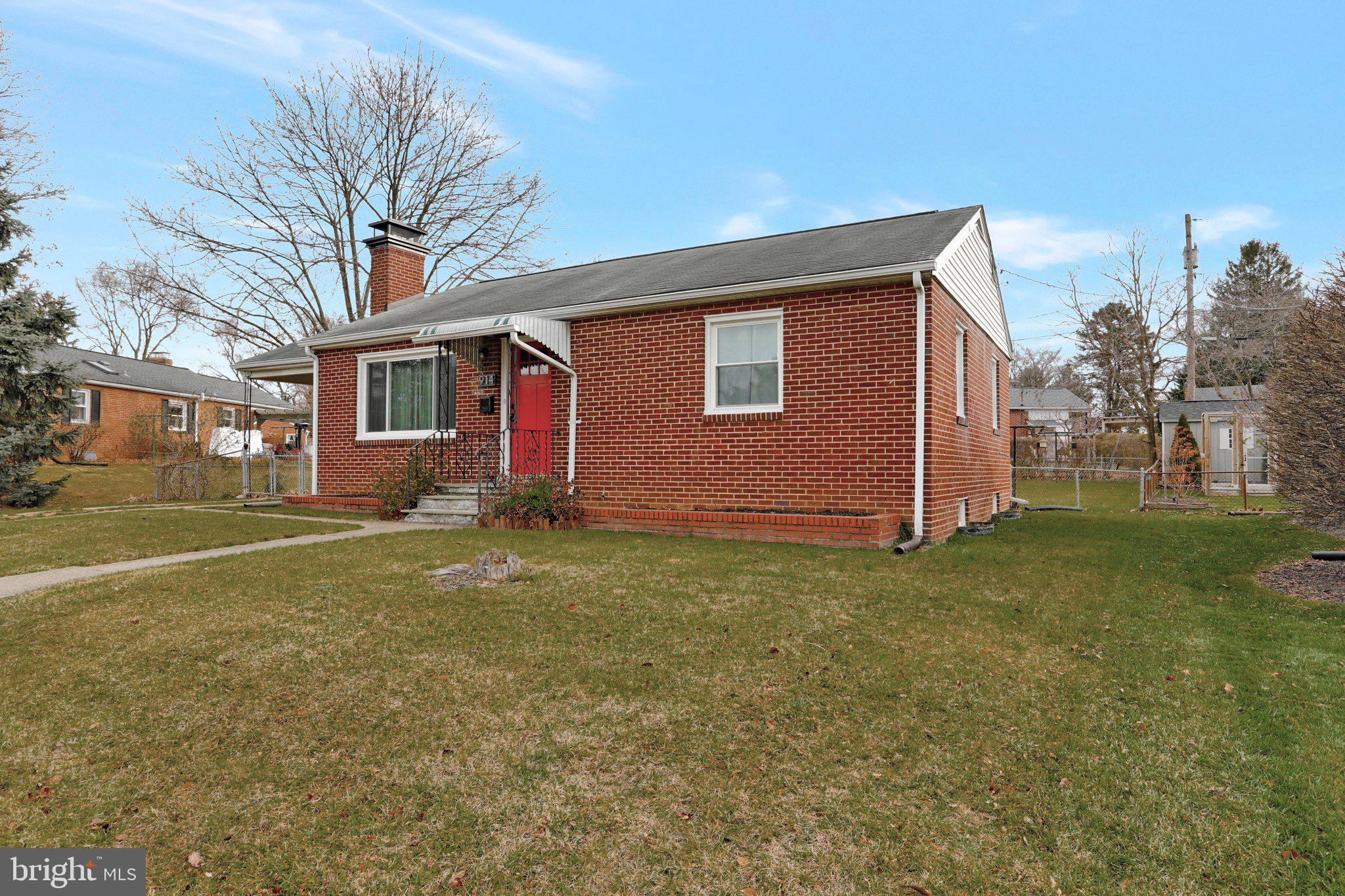 914 CHEROKEE TRAIL