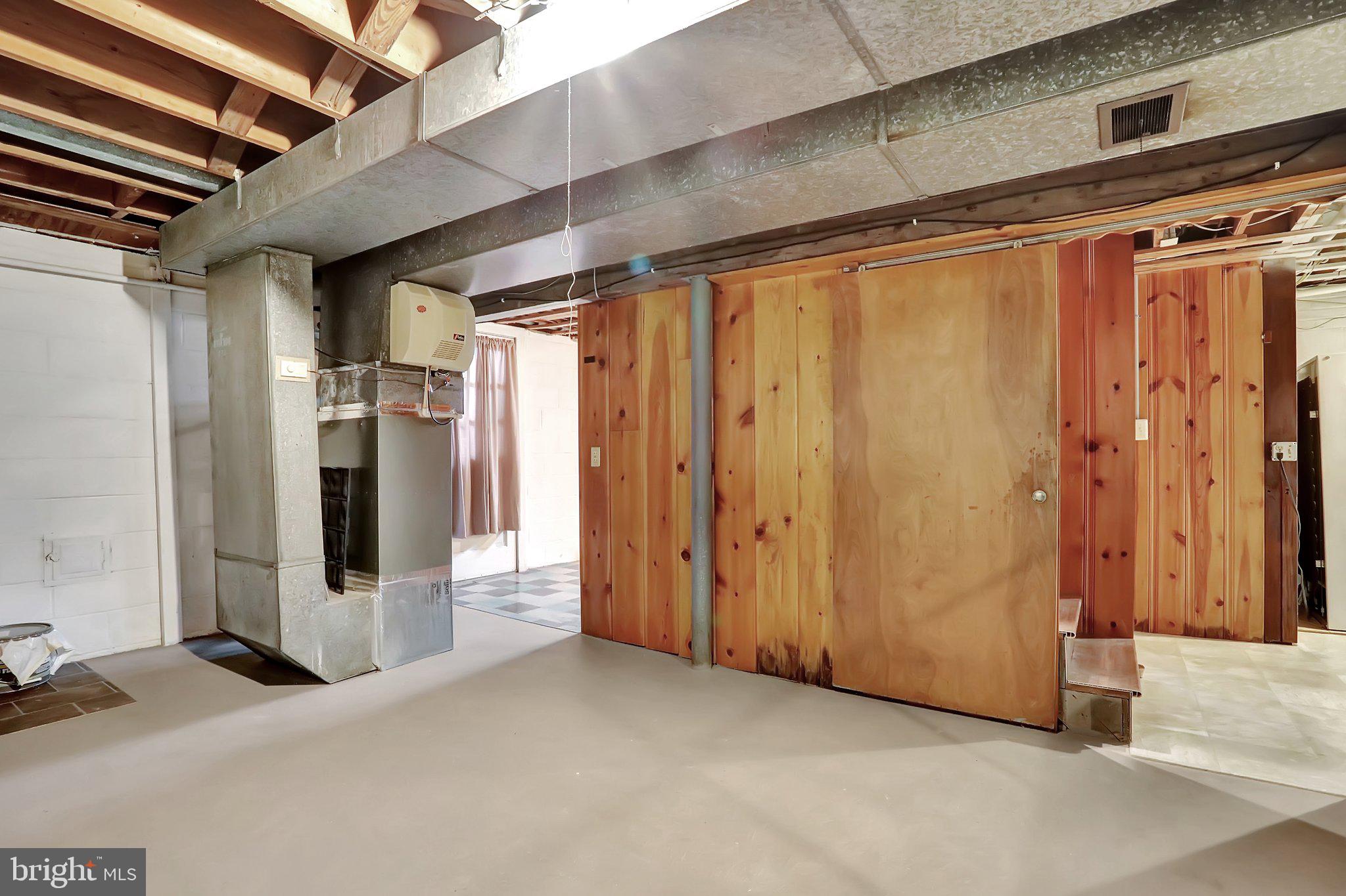 914 CHEROKEE TRAIL