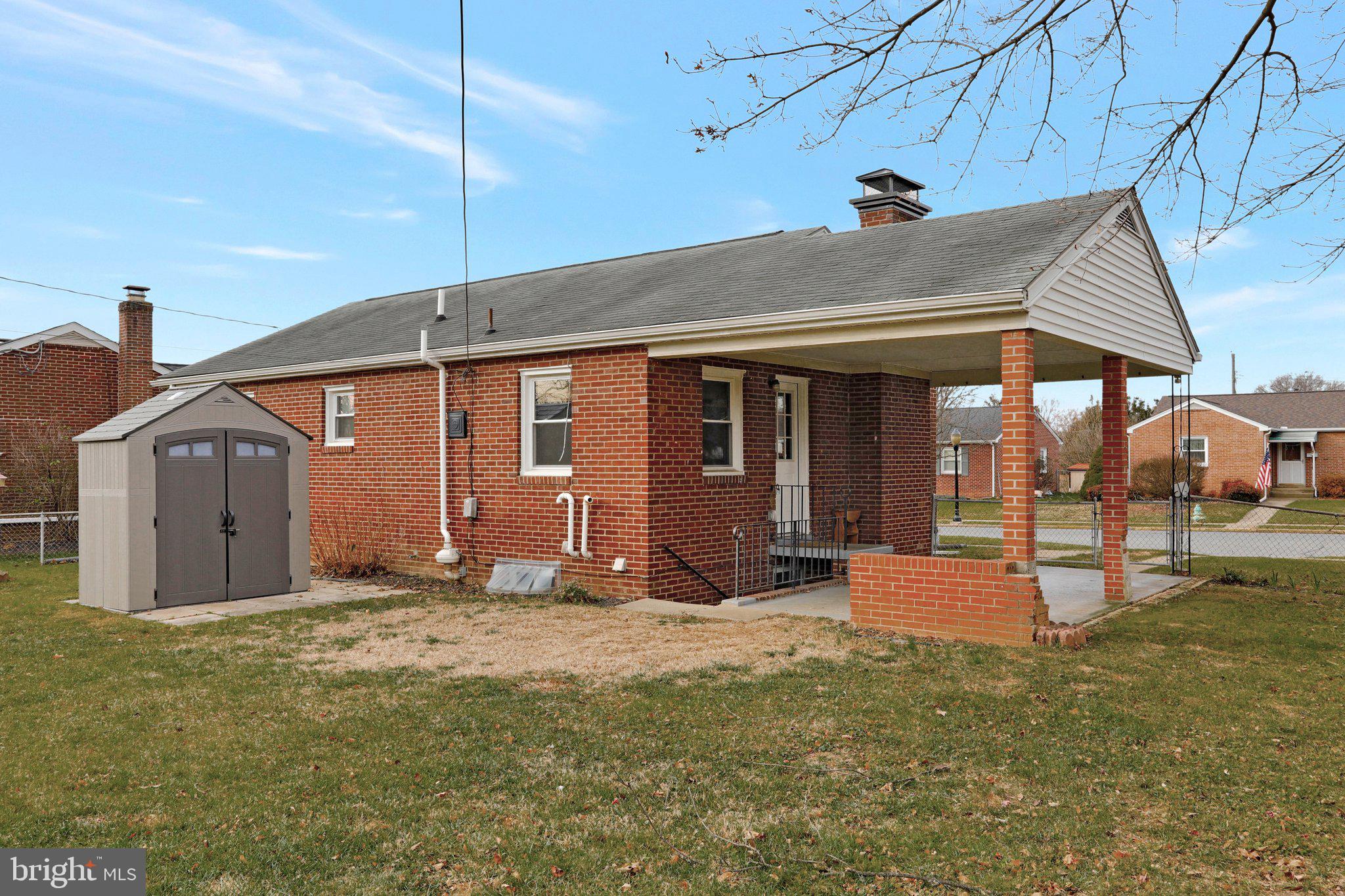 914 CHEROKEE TRAIL