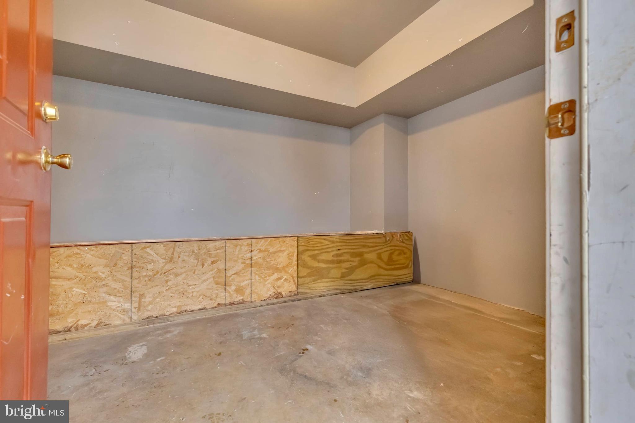 102 LINDEN AVENUE