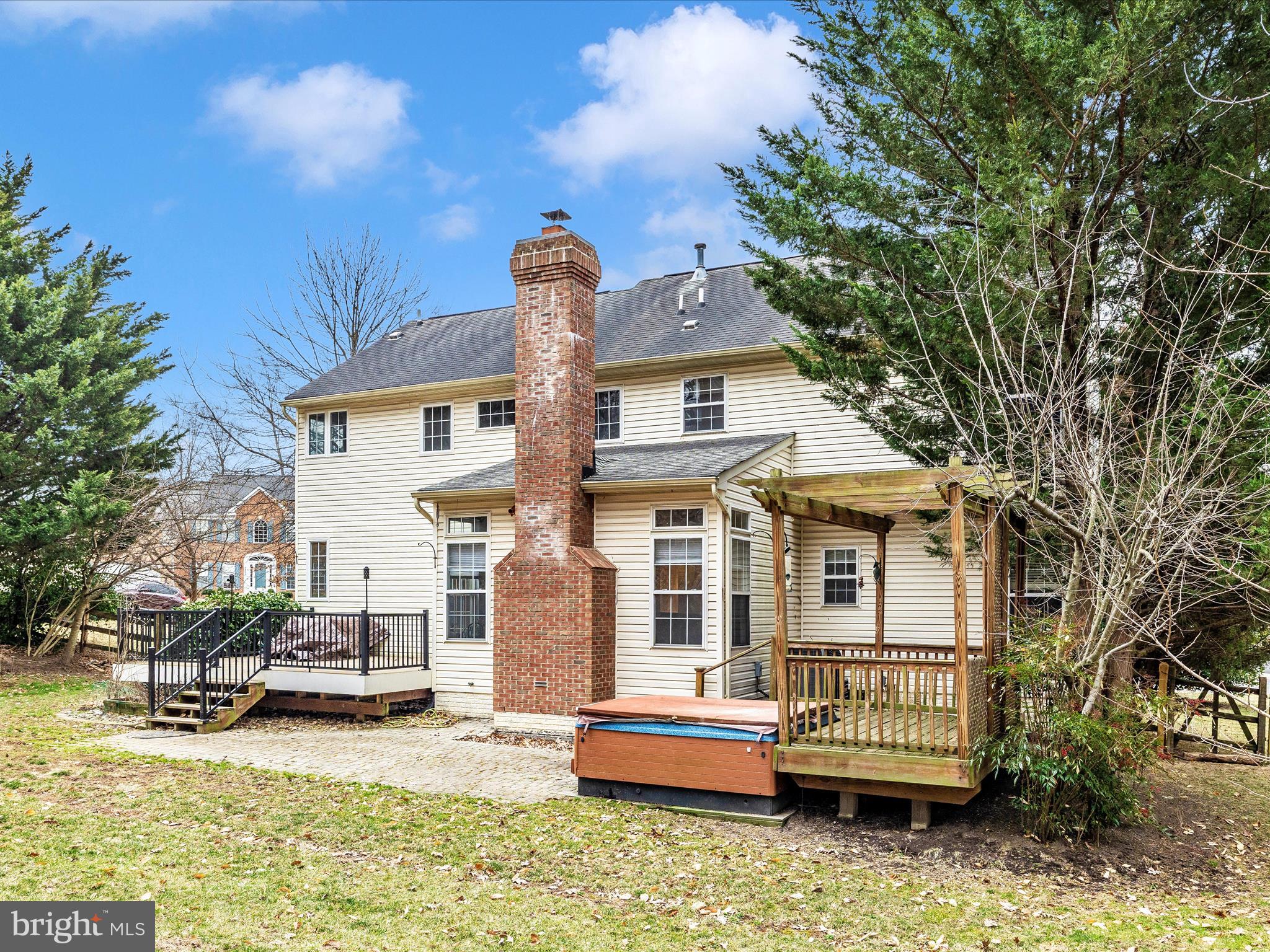 6460 SADDLEBROOK LANE