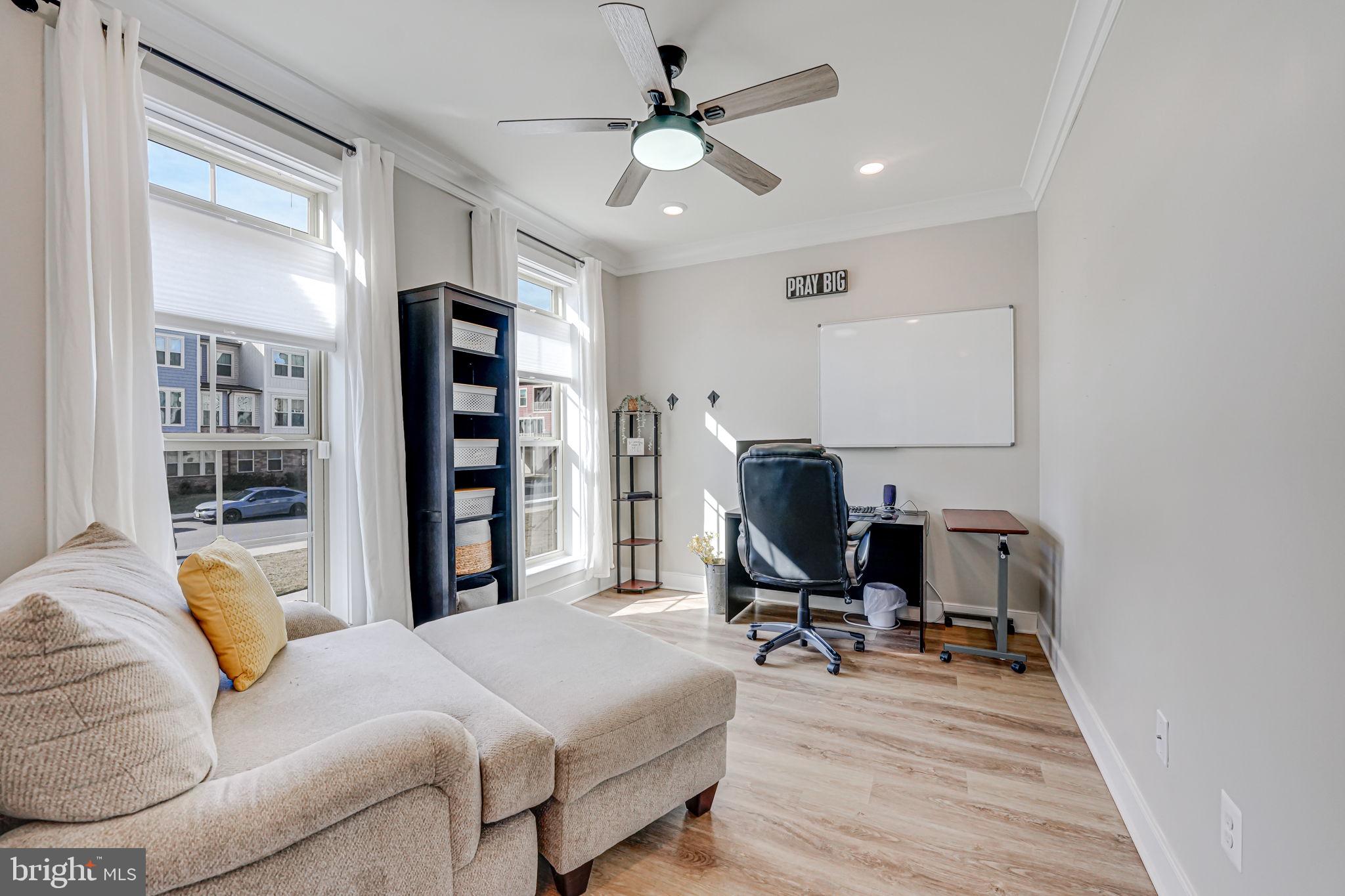 8716 SHADY PINES DRIVE