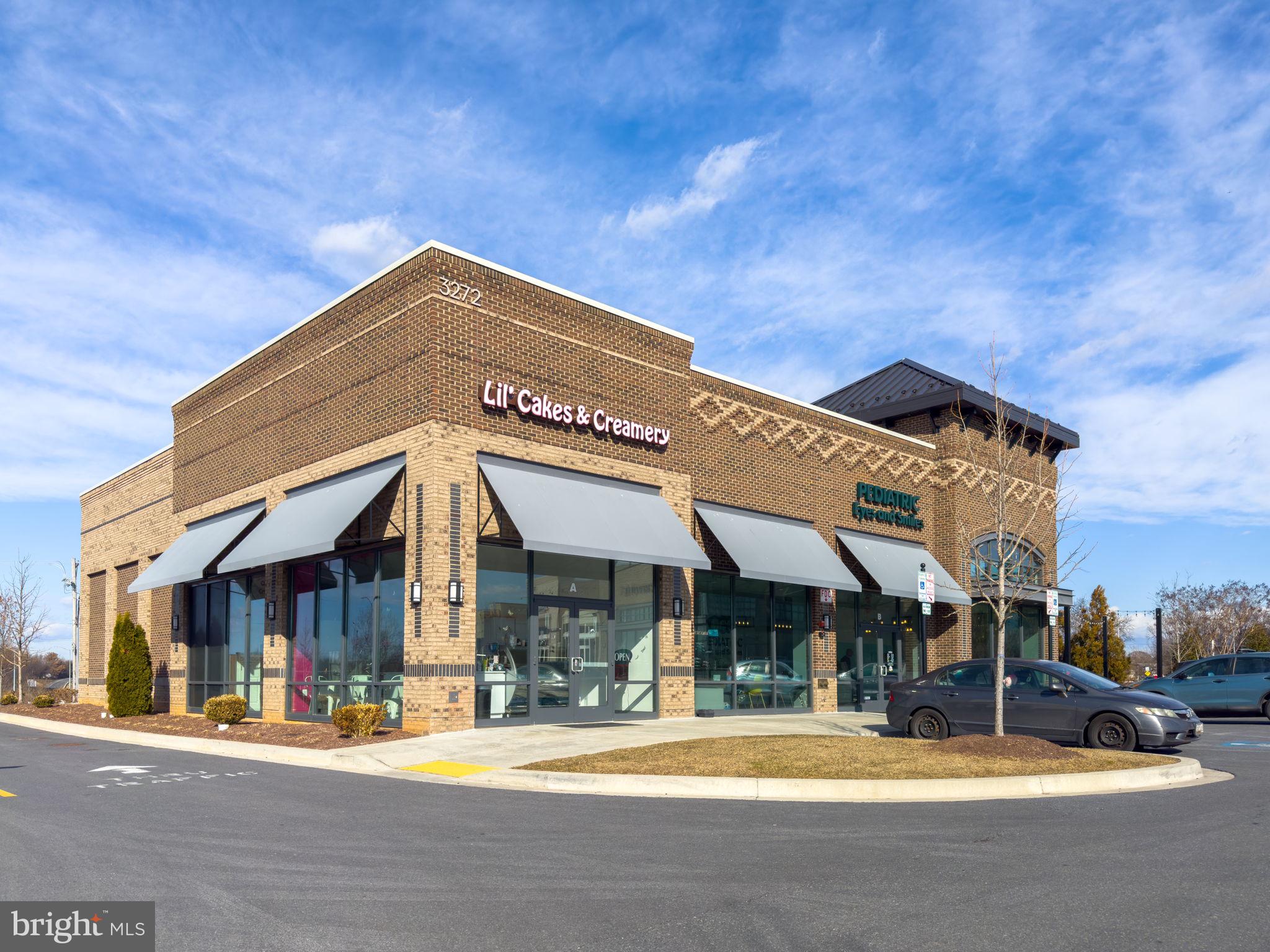 8716 SHADY PINES DRIVE