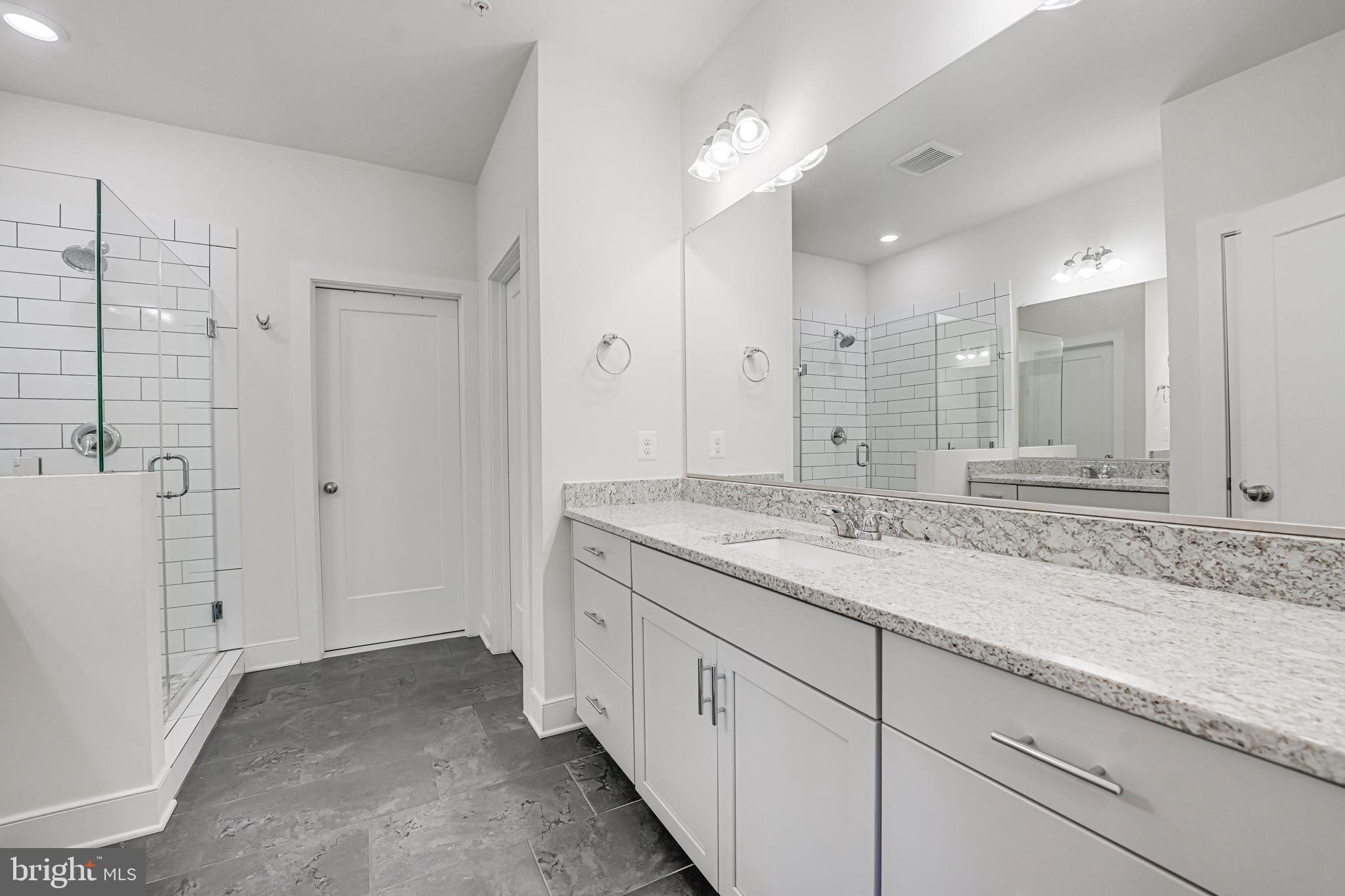 8716 SHADY PINES DRIVE