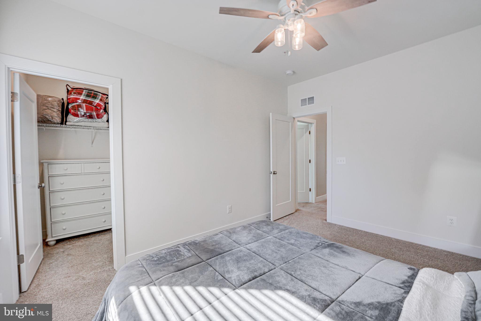 8716 SHADY PINES DRIVE