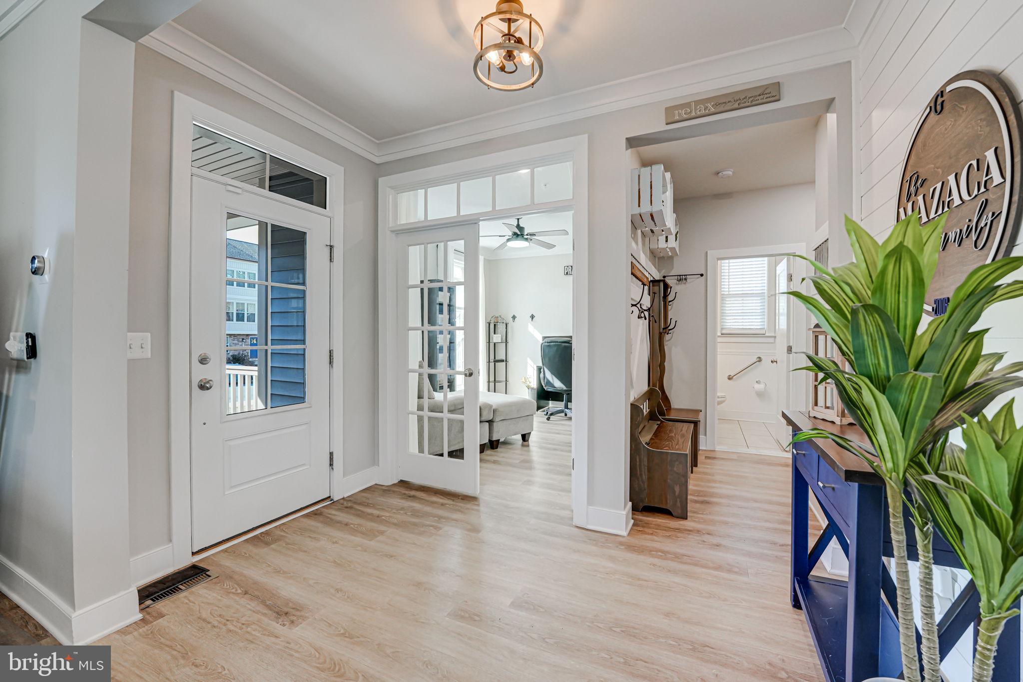 8716 SHADY PINES DRIVE