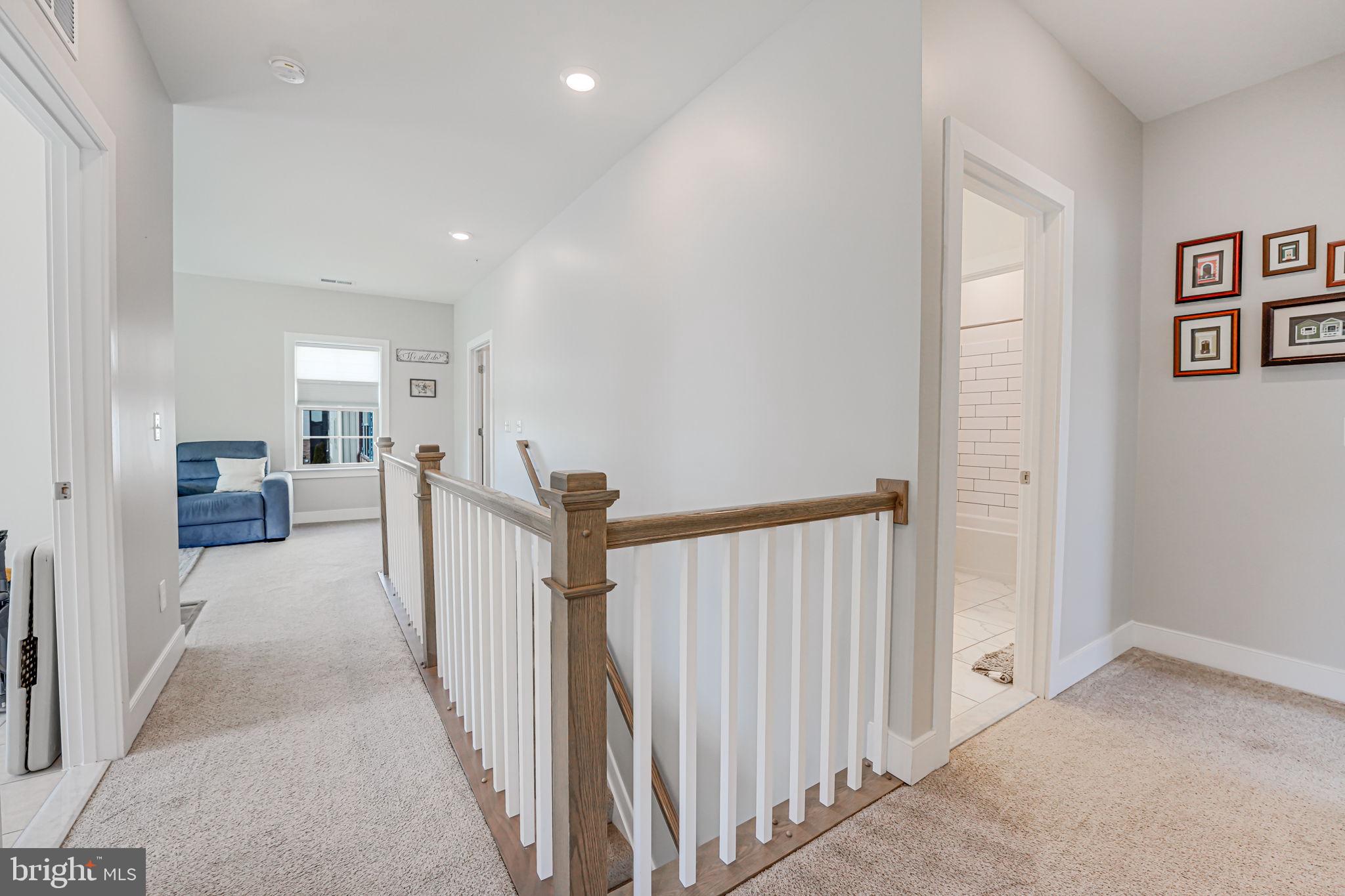 8716 SHADY PINES DRIVE