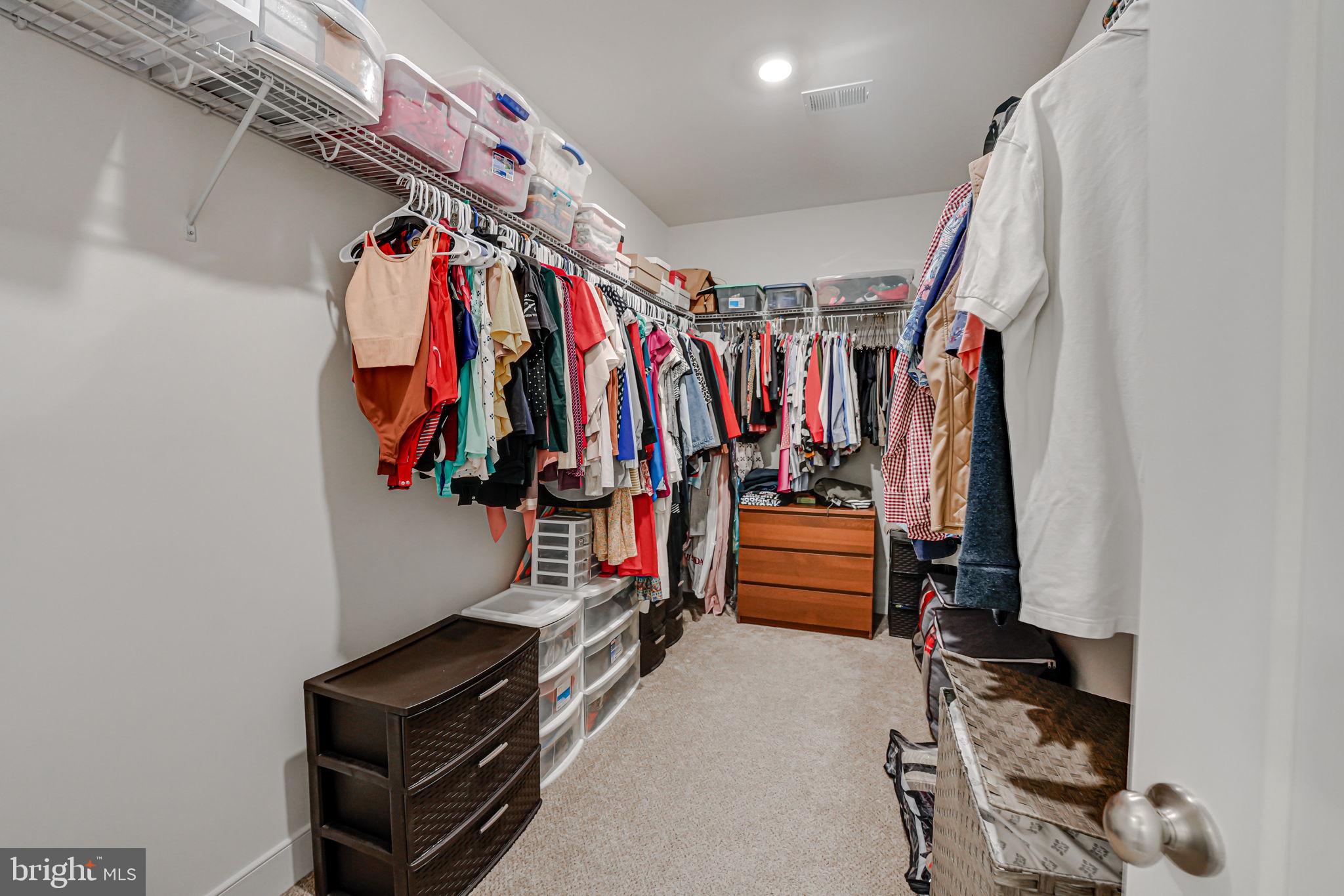 8716 SHADY PINES DRIVE