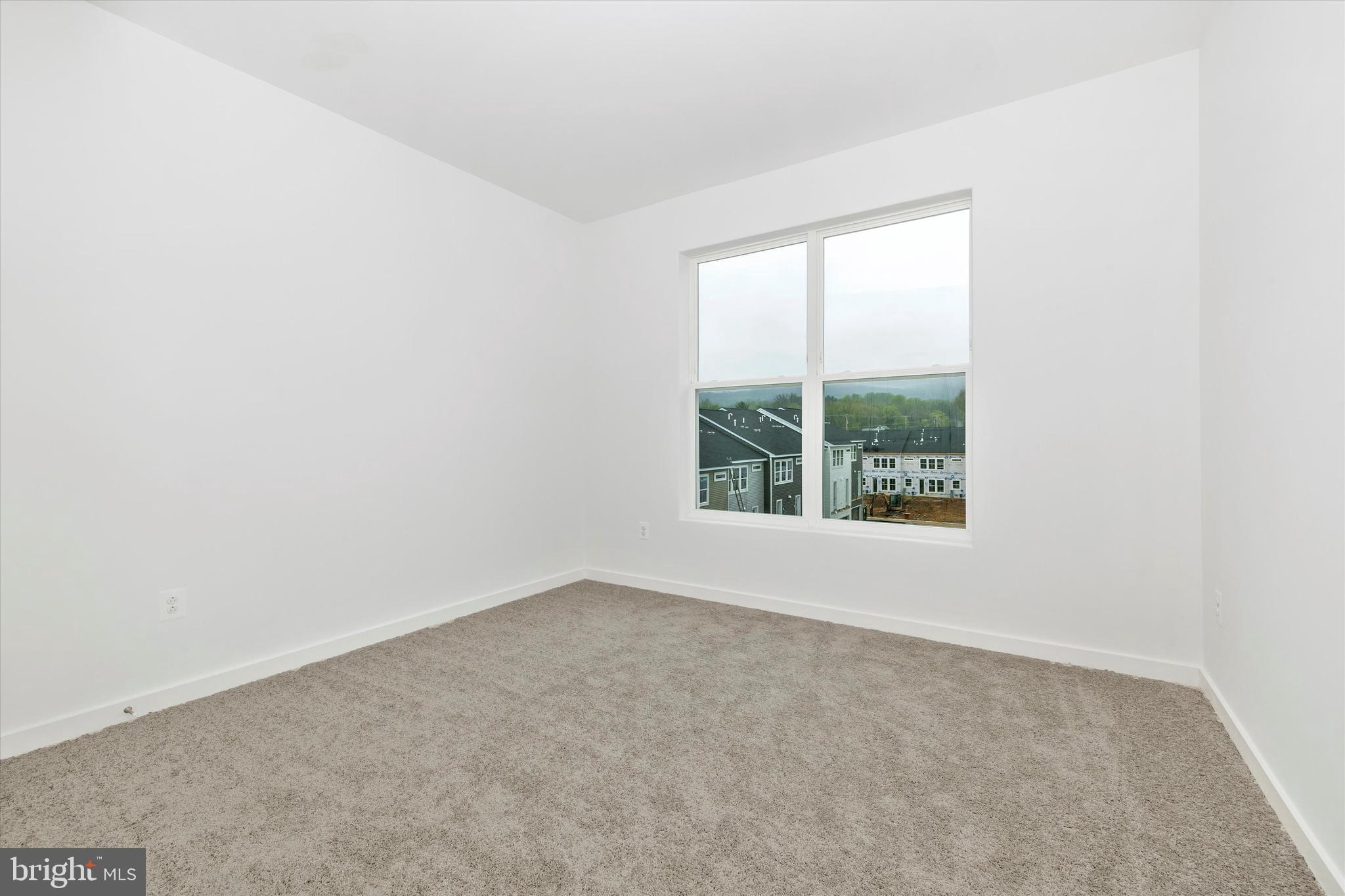 1627 BLACKSMITH WAY UNIT B