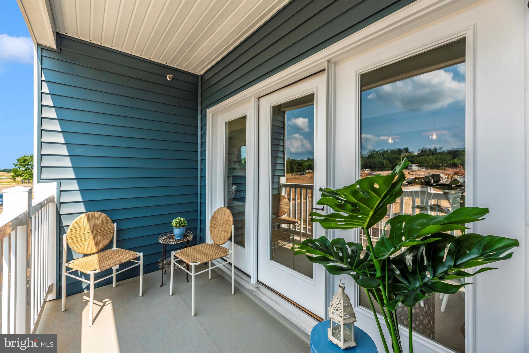 711 IRON FORGE RD UNIT B