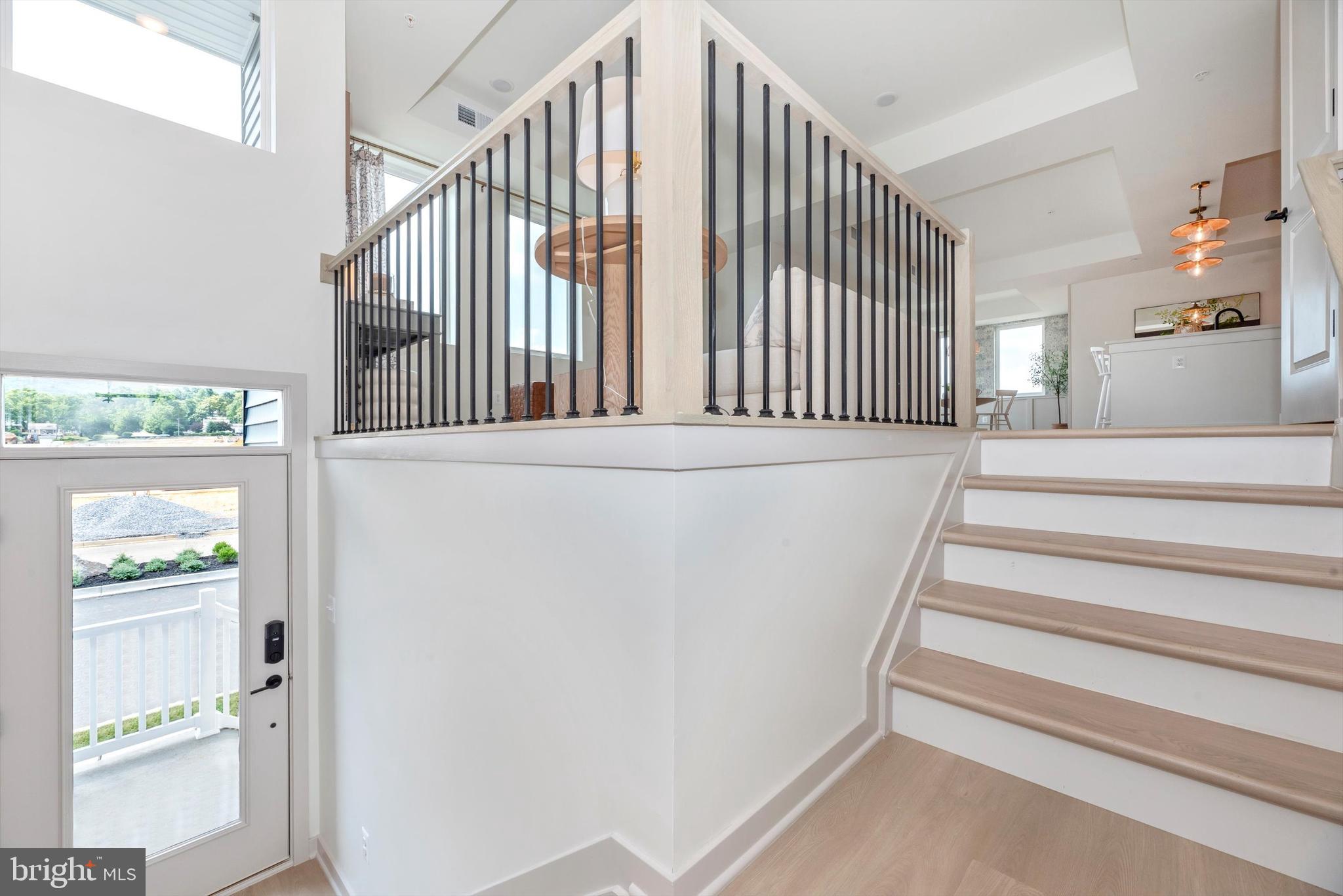 711 IRON FORGE RD UNIT B