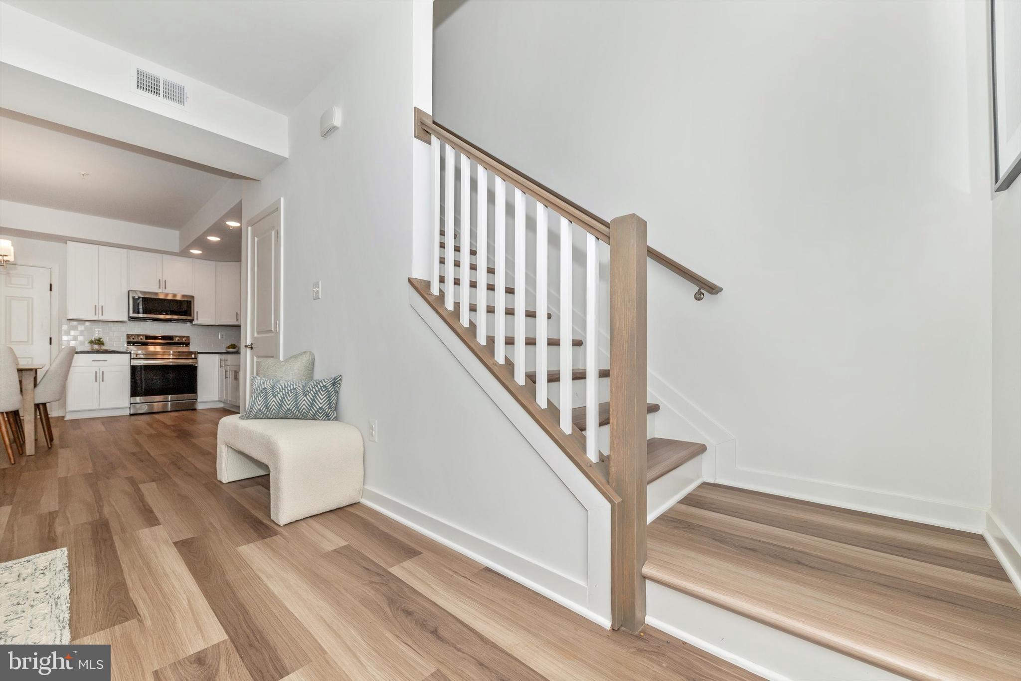 1629 BLACKSMITH WAY UNIT B