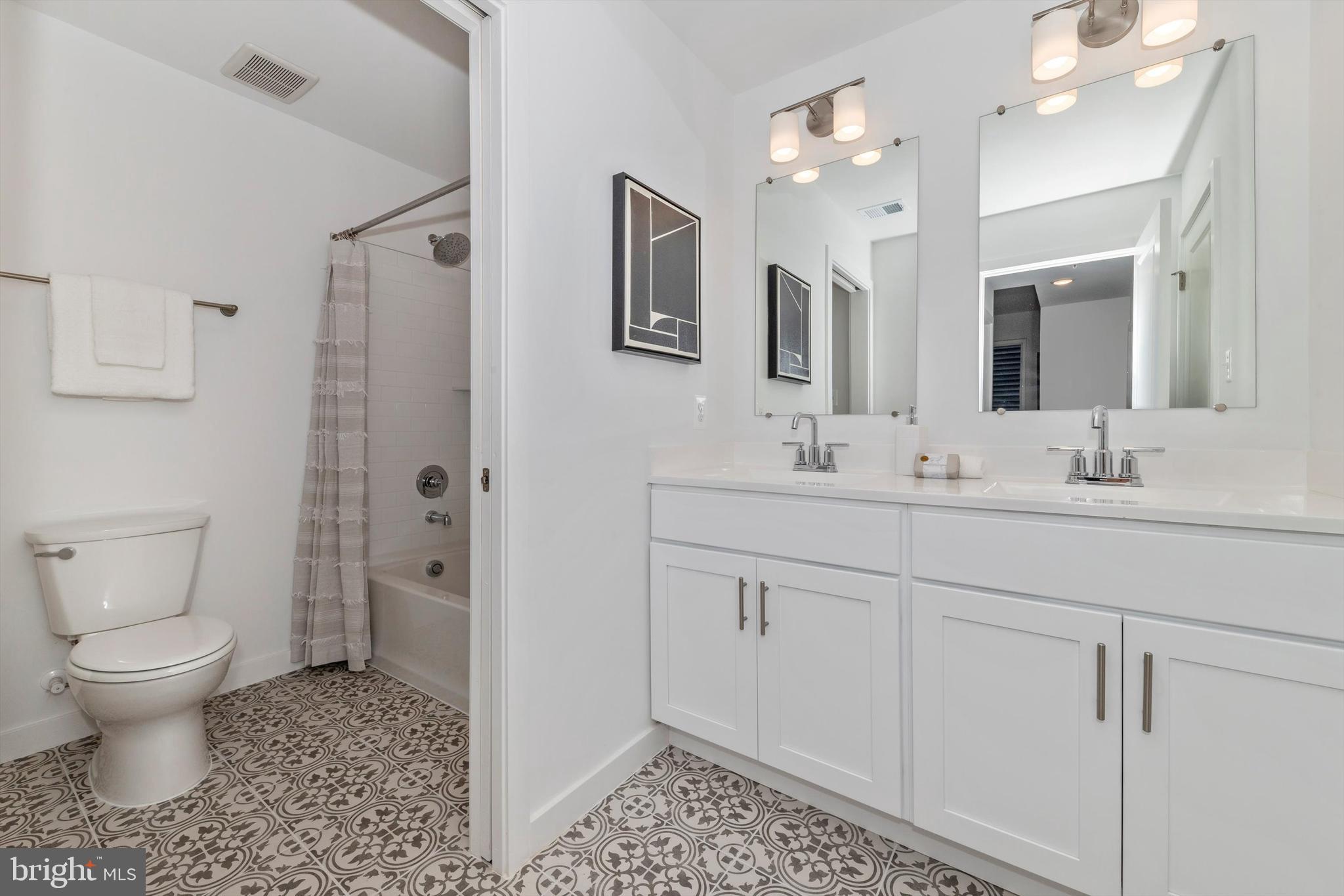 1629 BLACKSMITH WAY UNIT B