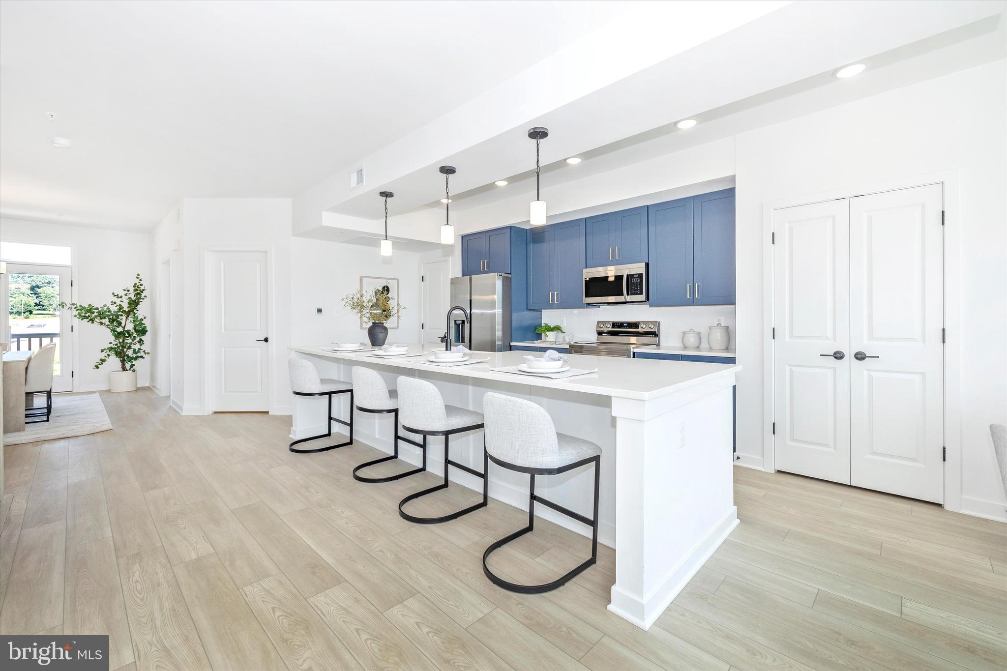 1631 BLACKSMITH WAY A