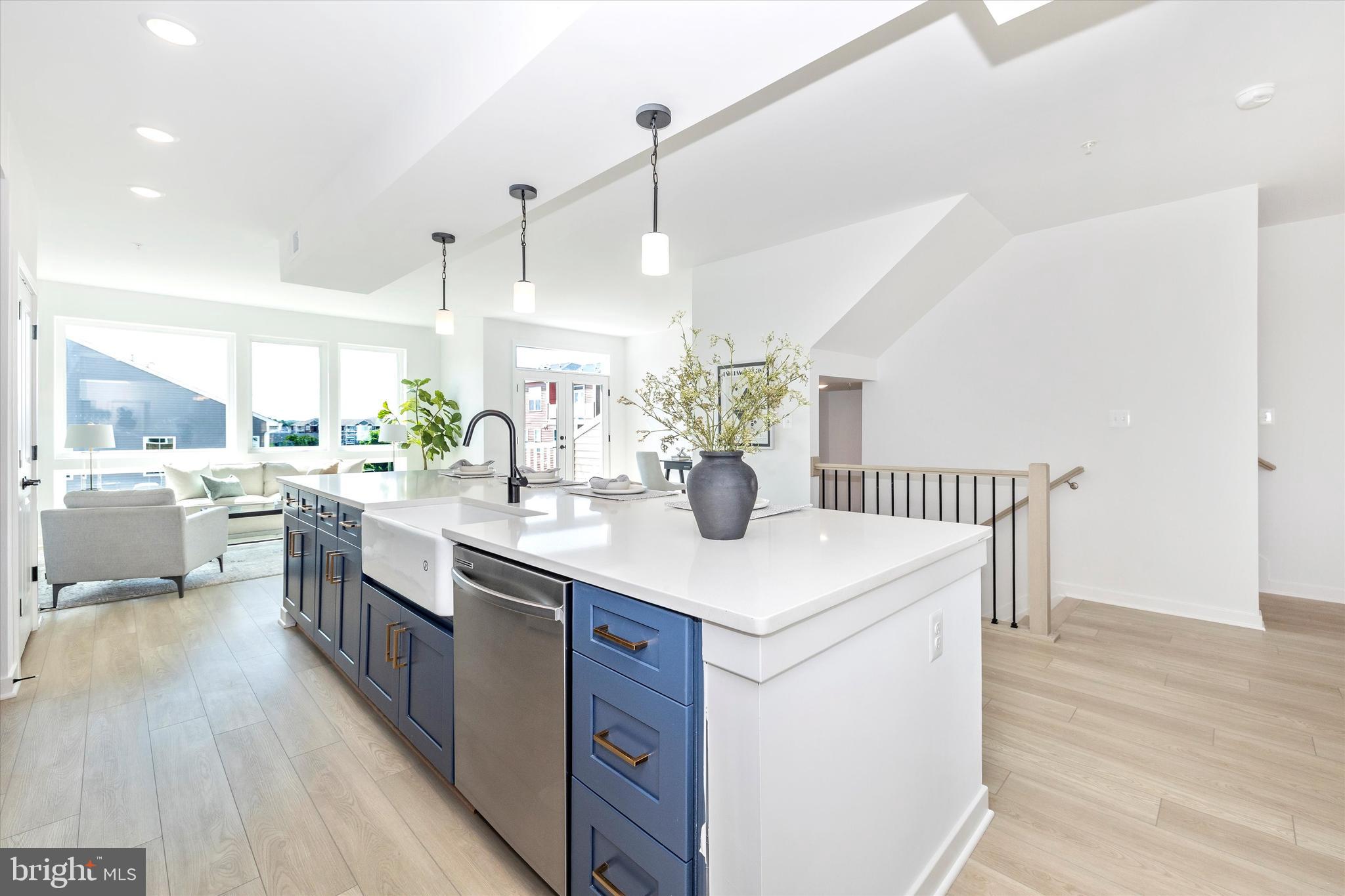 1631 BLACKSMITH WAY A