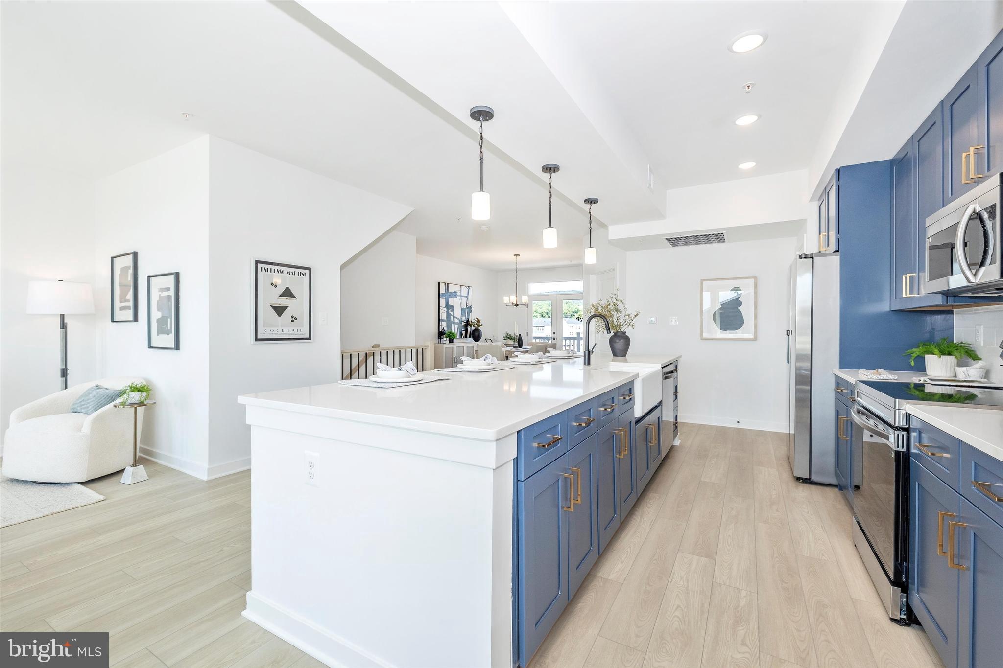 1631 BLACKSMITH WAY A