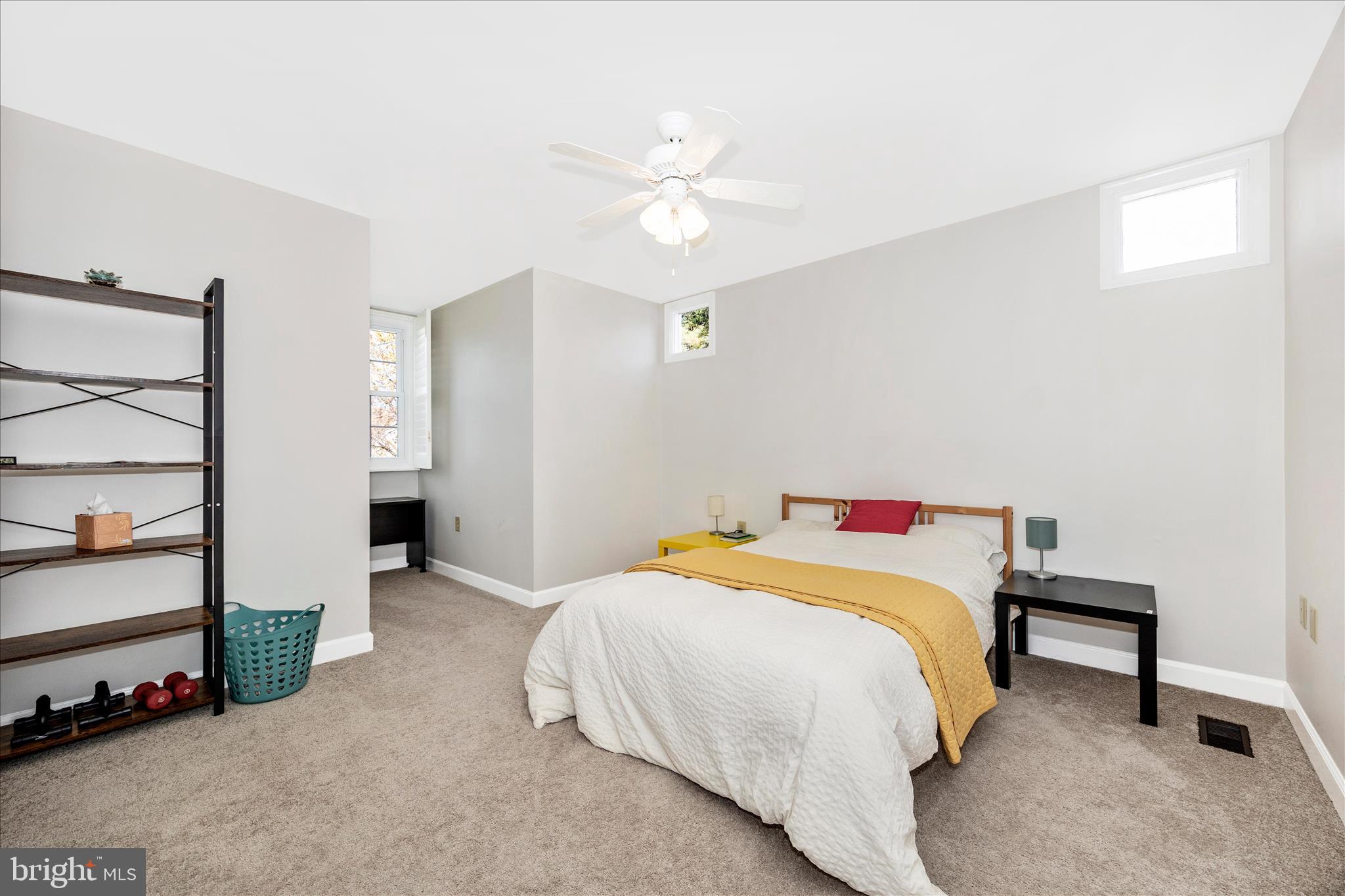2465 BEAR DEN ROAD