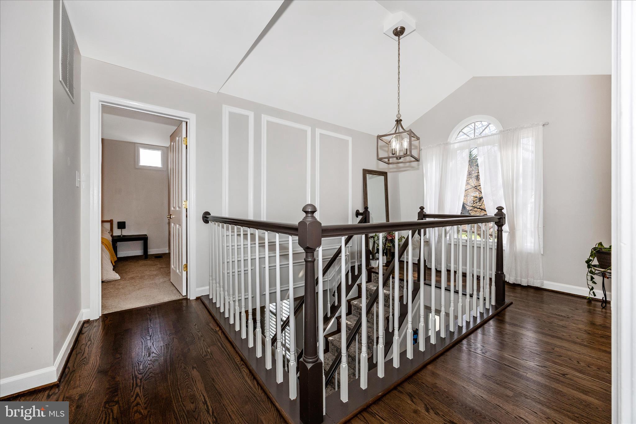 2465 BEAR DEN ROAD
