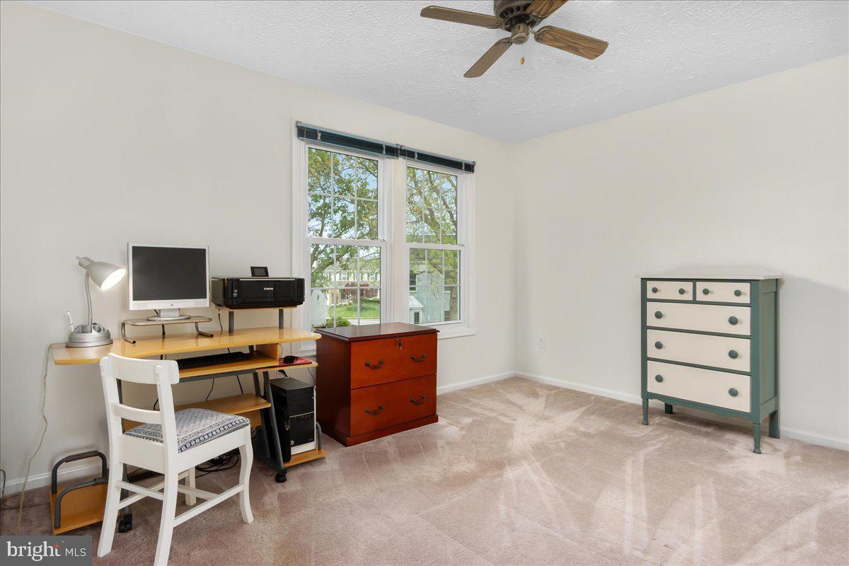 5614 GLEN COVE COURT