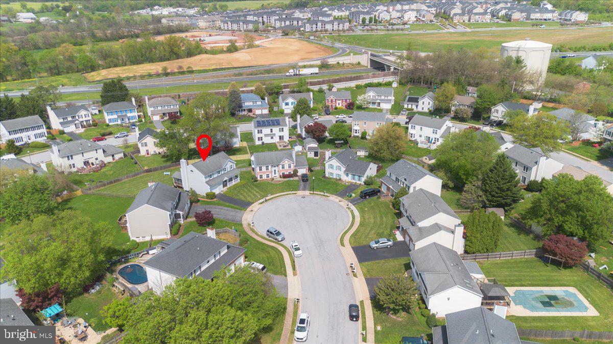 5614 GLEN COVE COURT