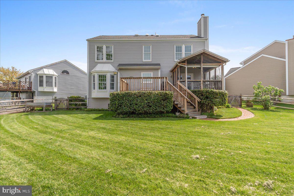 5614 GLEN COVE COURT