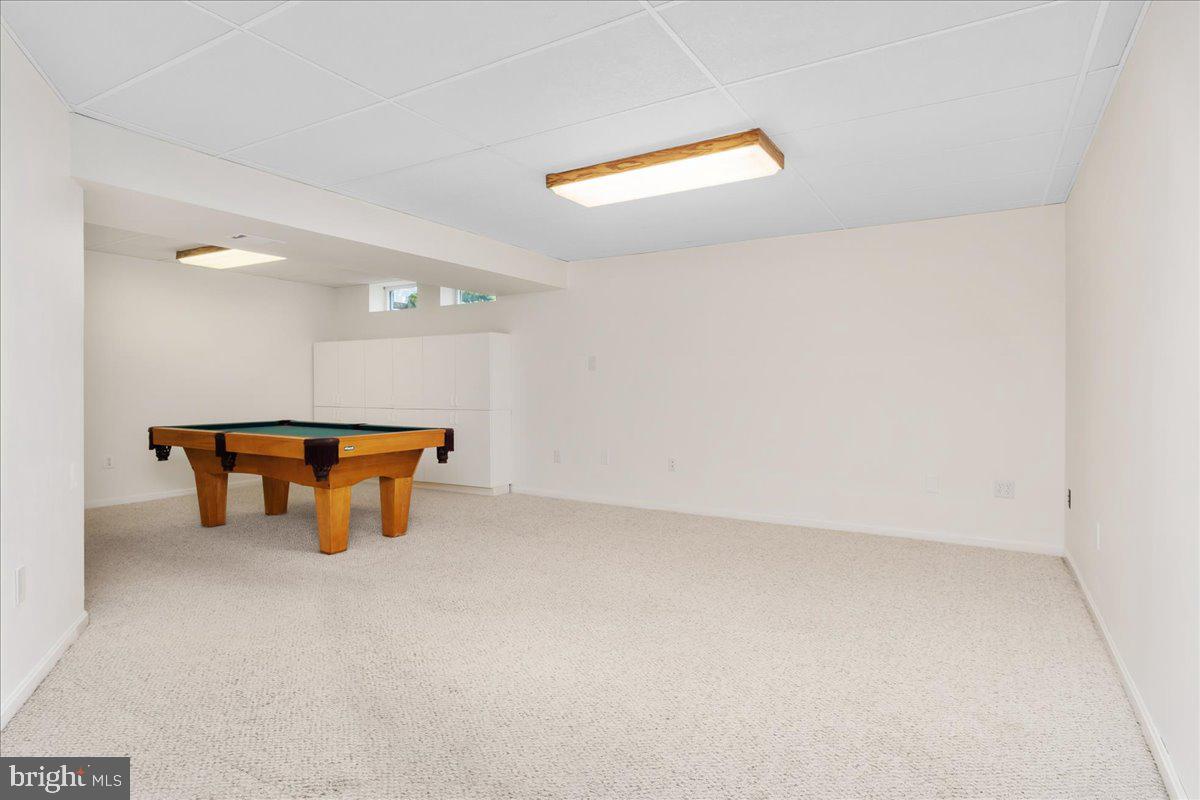 5614 GLEN COVE COURT