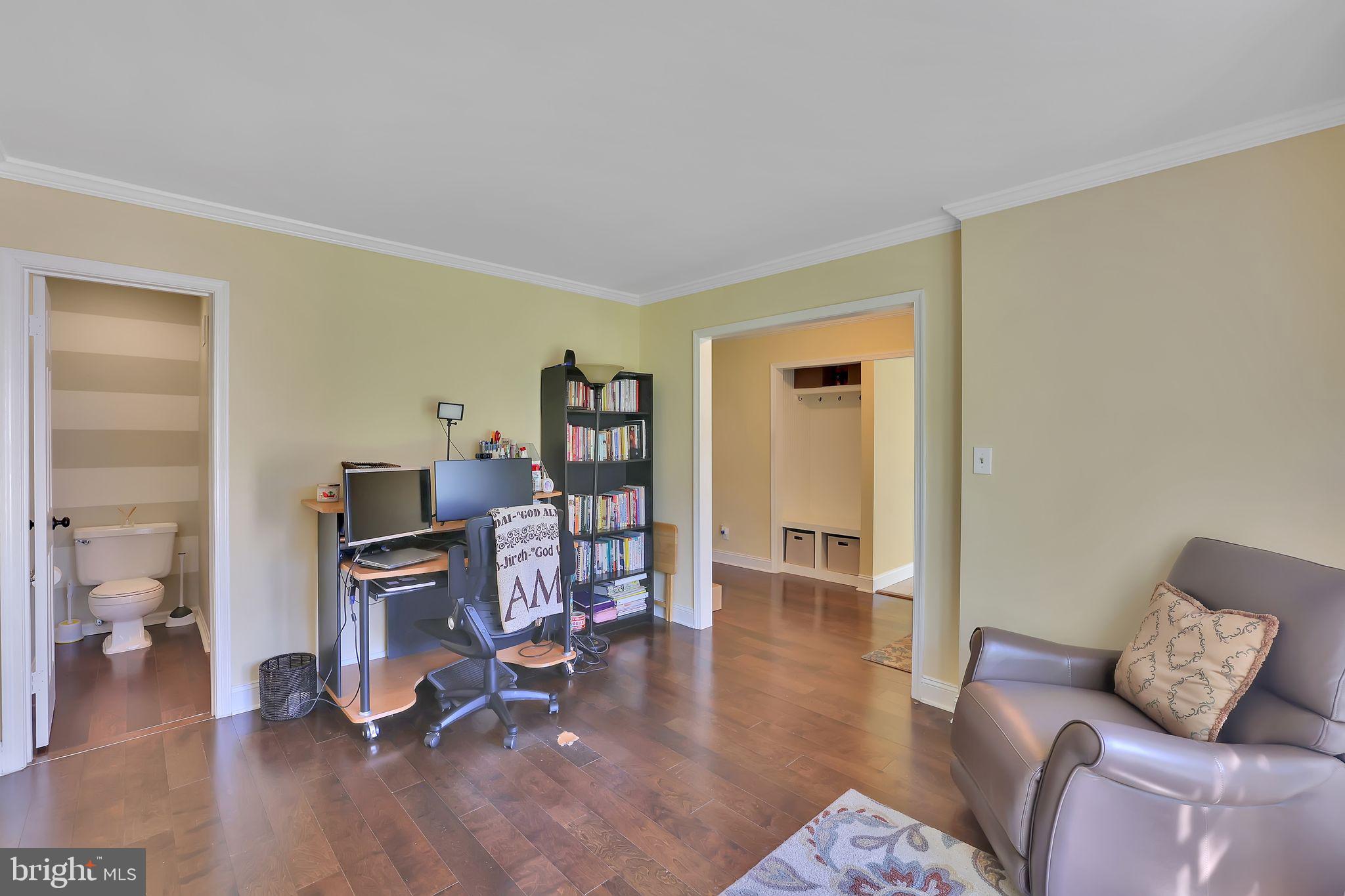 9416 AMBOY ROAD