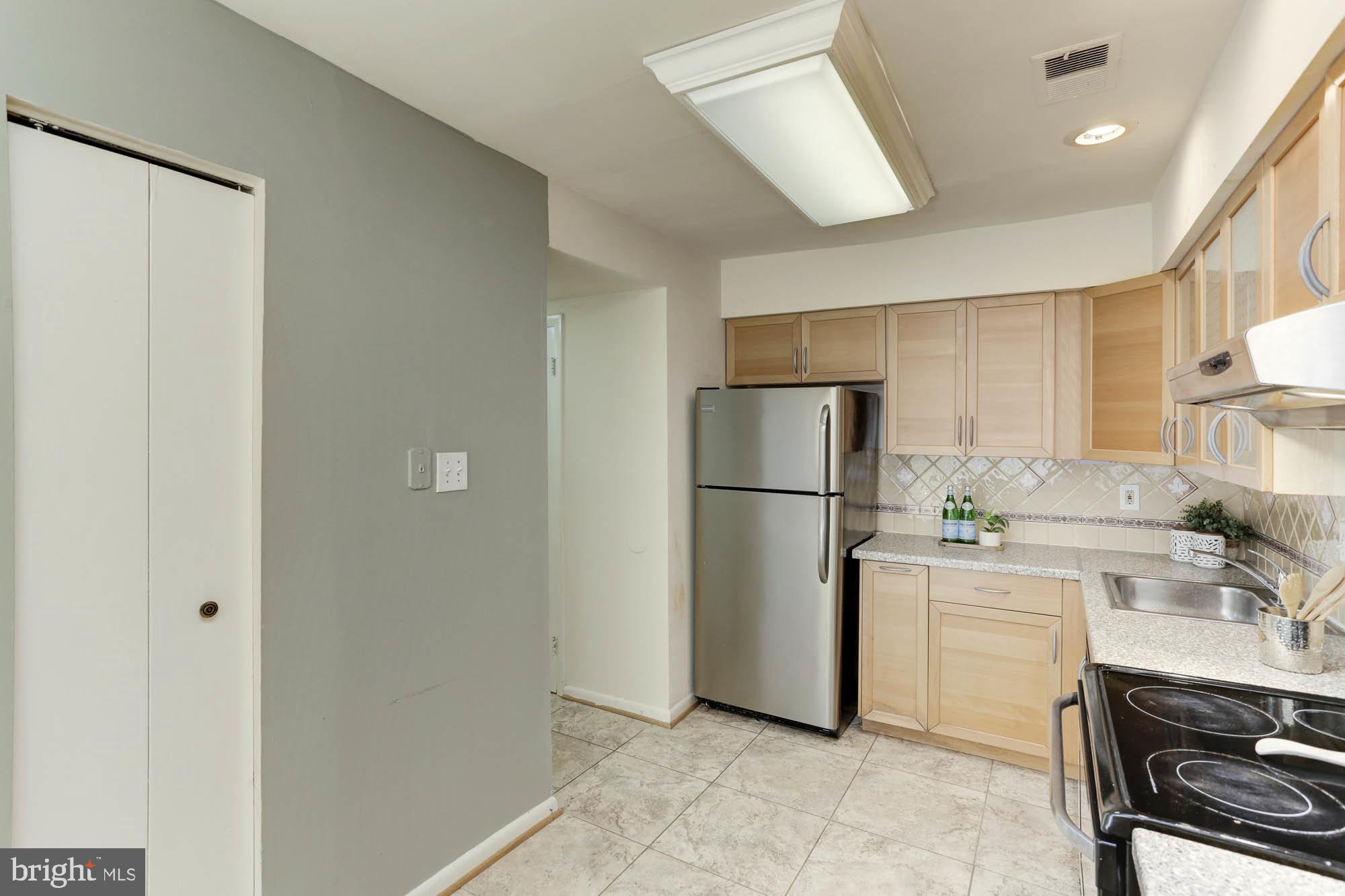 18605 SAGE WAY