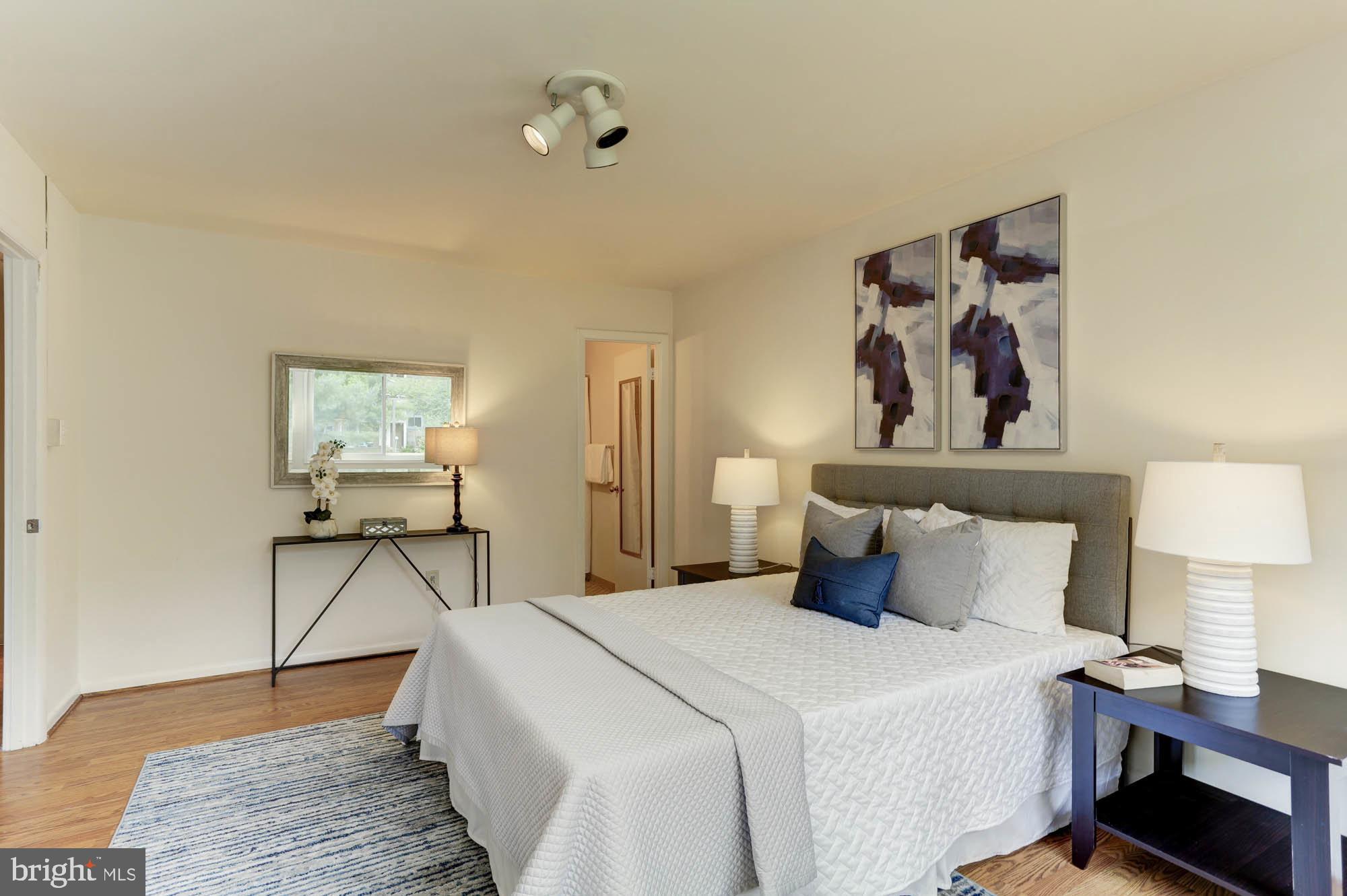 18605 SAGE WAY