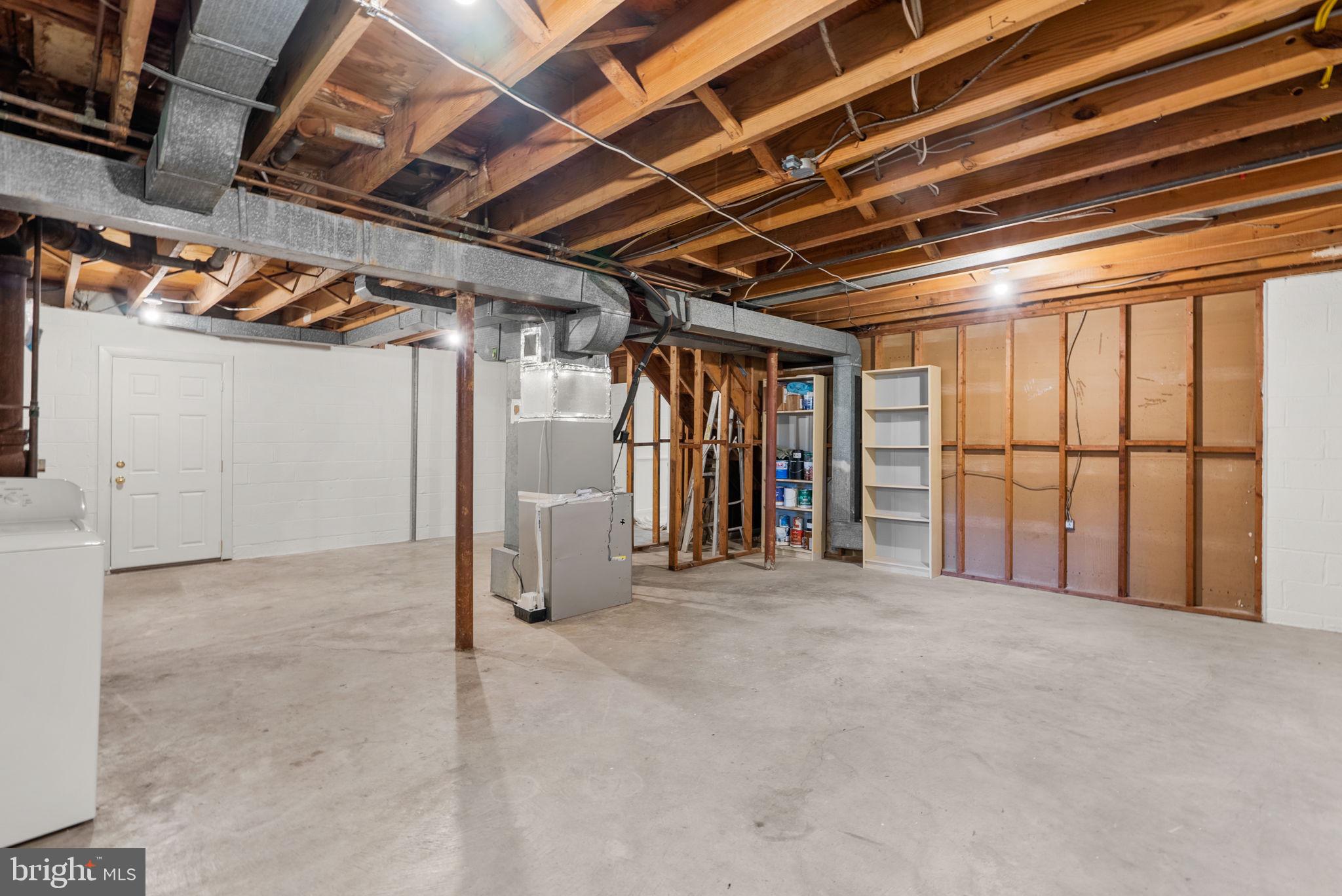 4306 PARKLAND COURT