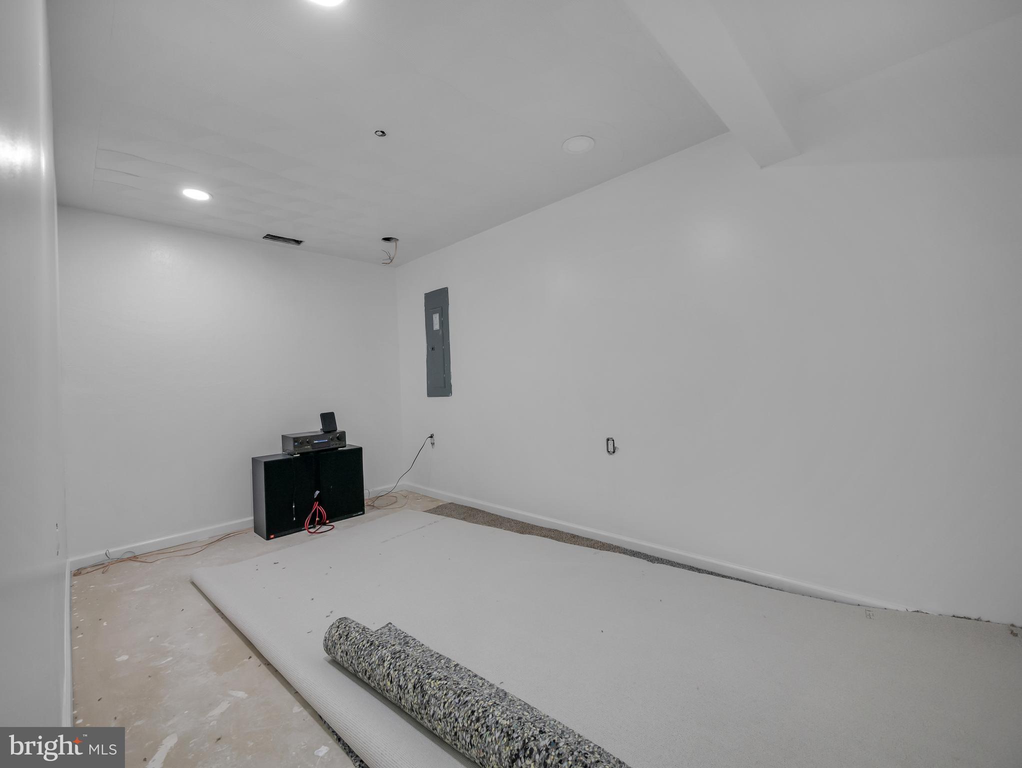 12721 NELSON DRIVE