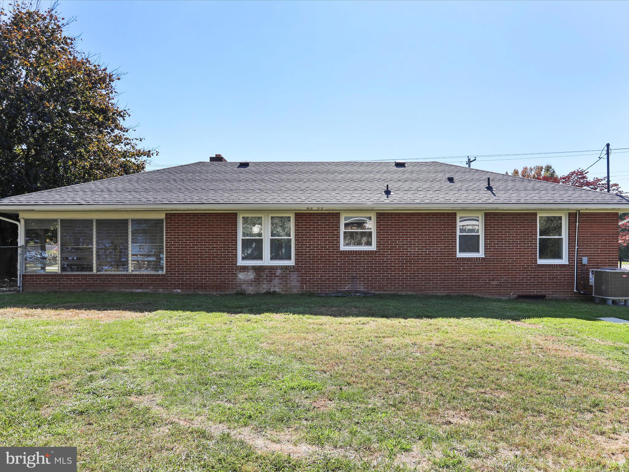 22006 JEFFERSON BOULEVARD