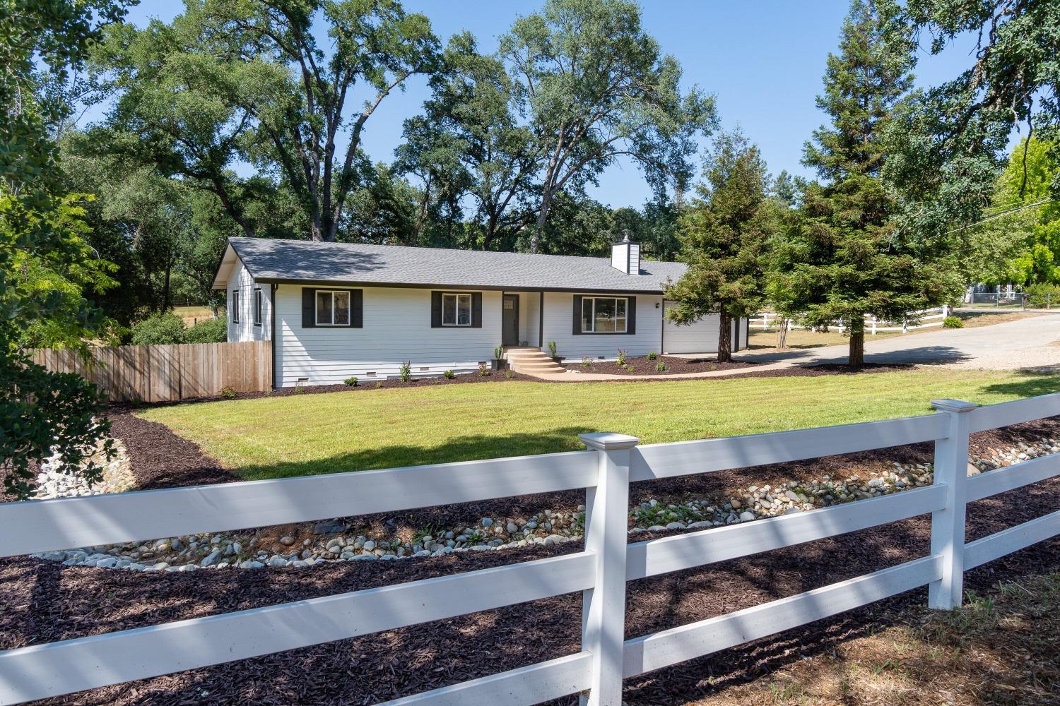 2440 Ponderosa Road