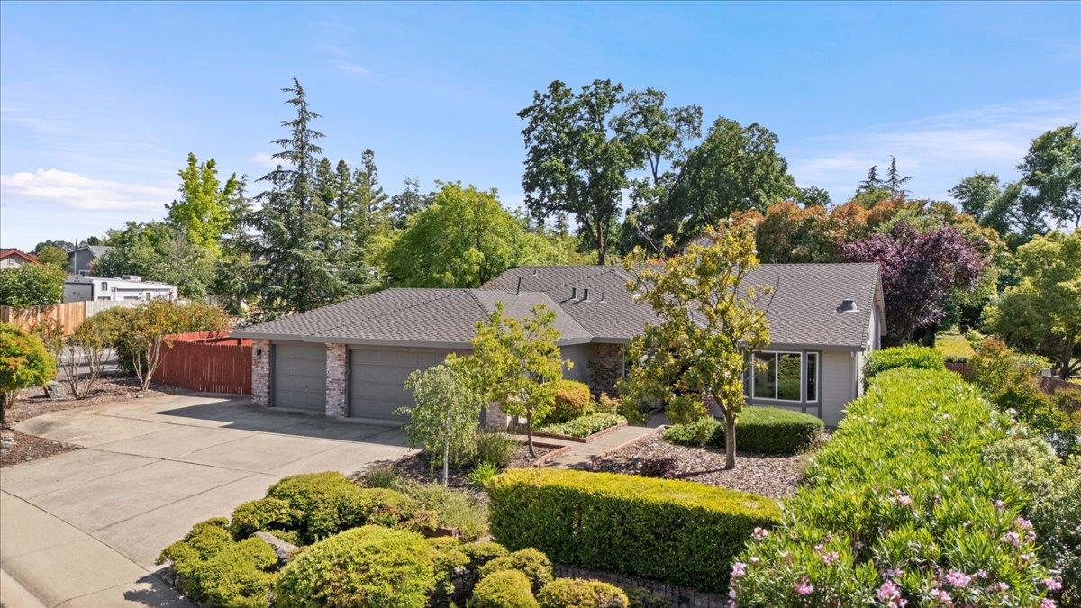 4810 Castana Drive