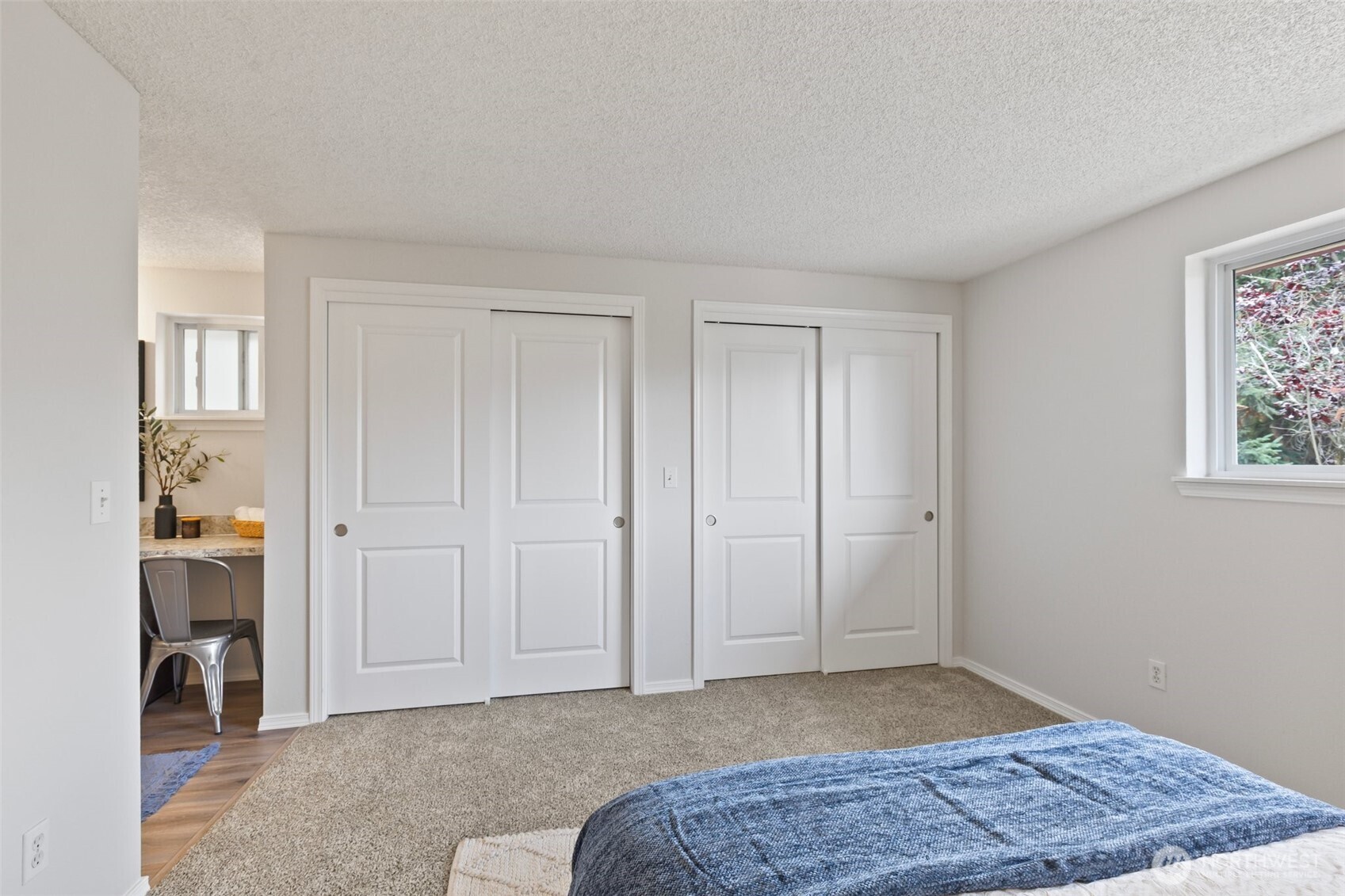 328 9th Avenue SE Unit: D5