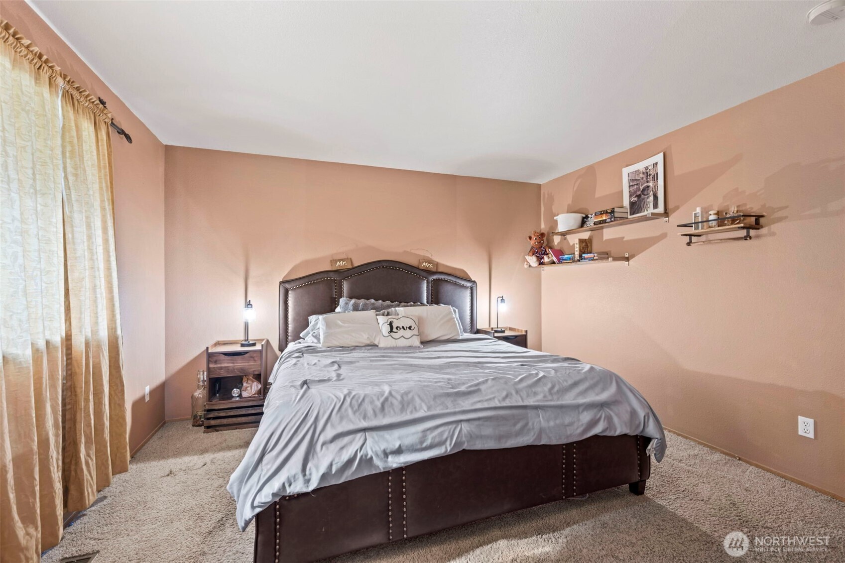 183 Baumgartner Place N