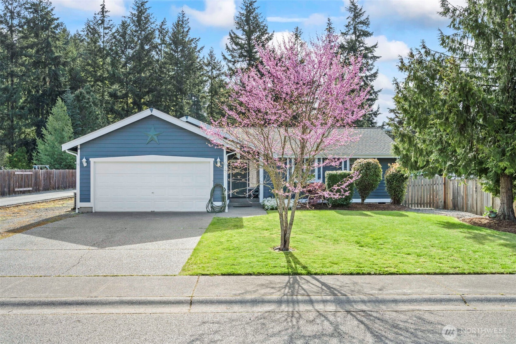 183 Baumgartner Place N