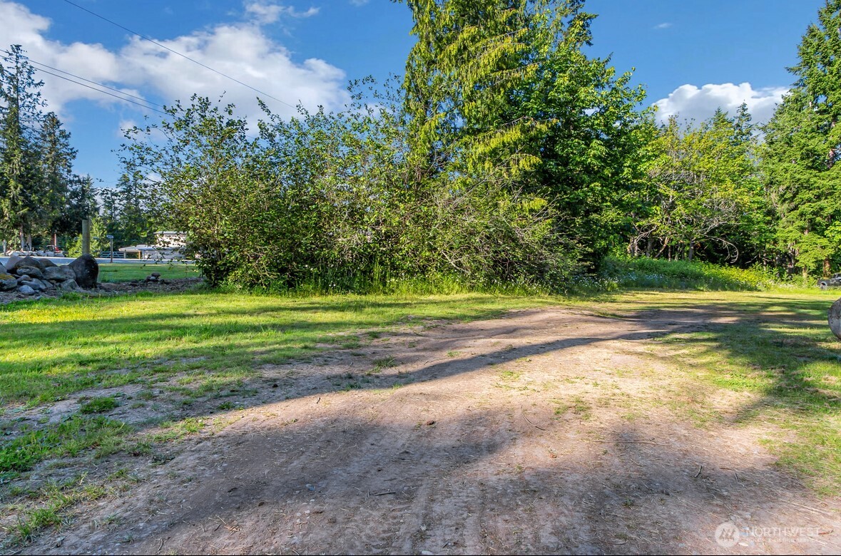 39715 Eatonville Cutoff Road E